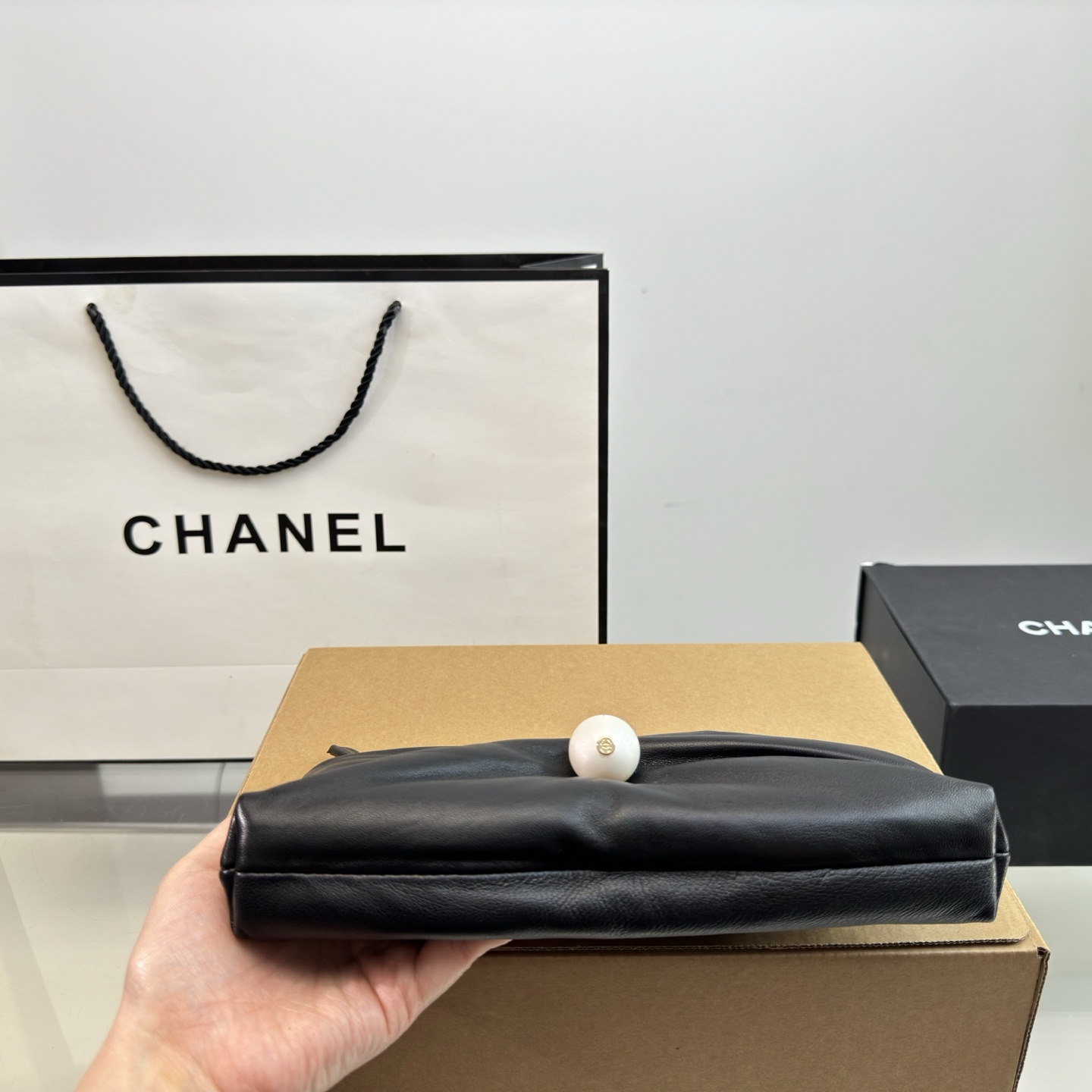 Chanel 25S Pearl bracelet bag