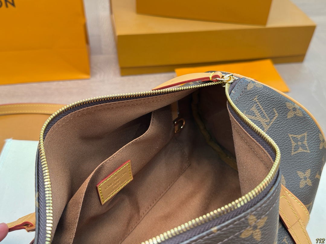 LV old flower roller bag