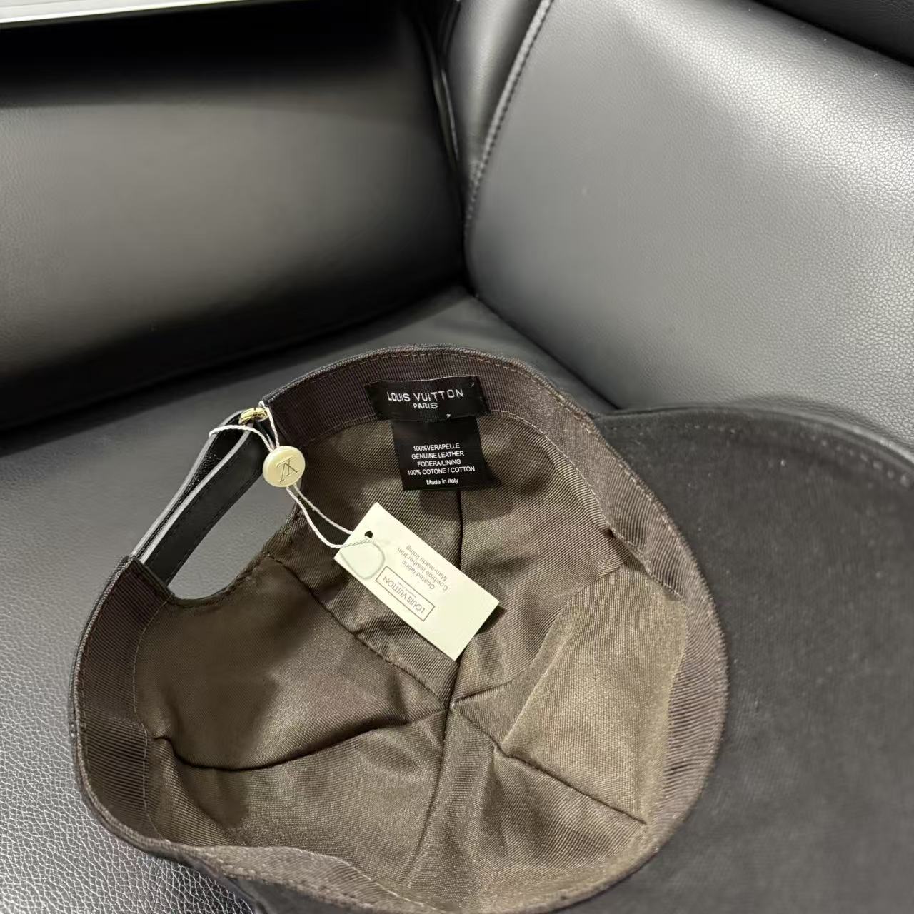 LV new original baseball cap