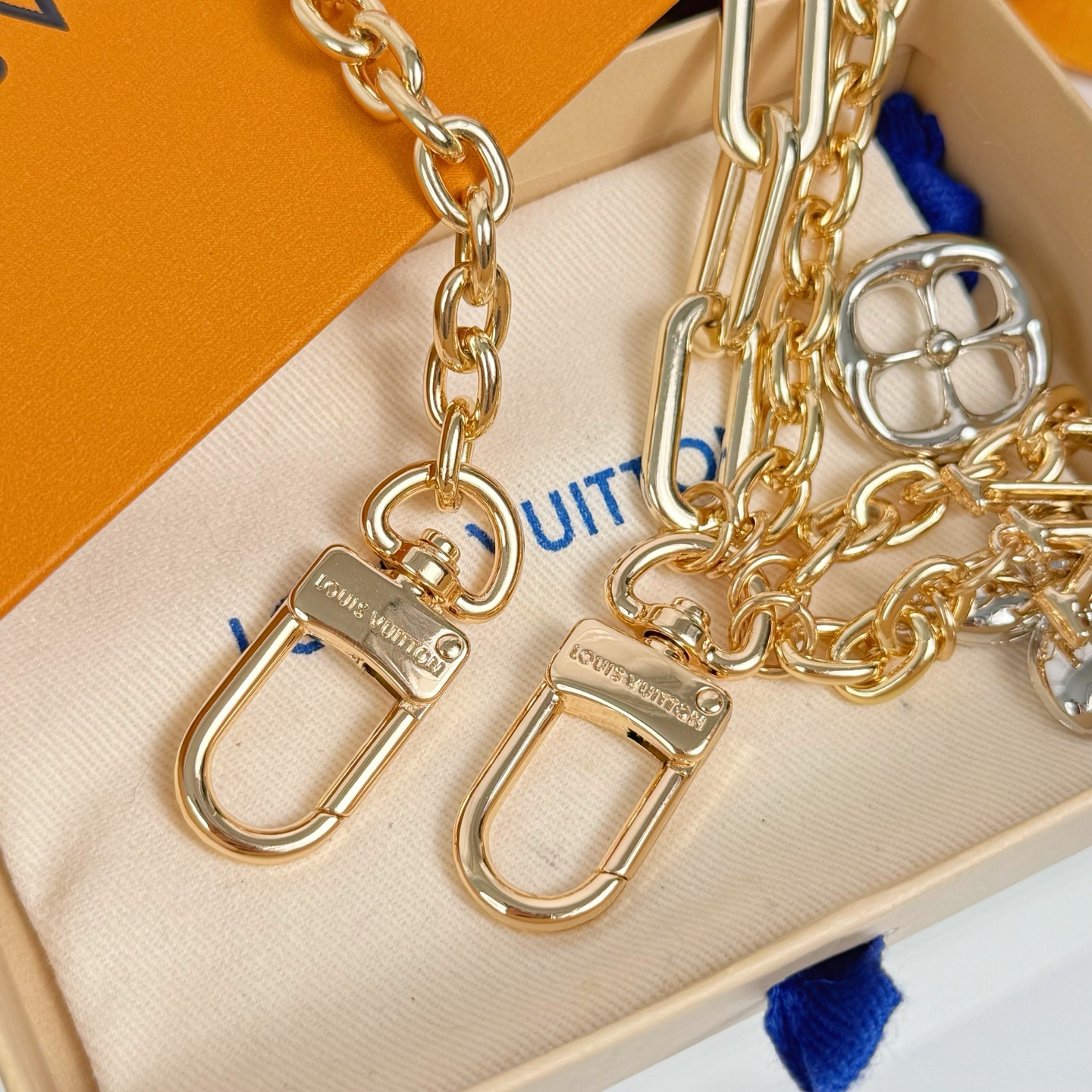 LV x TM Superflat Chain Bag Charm