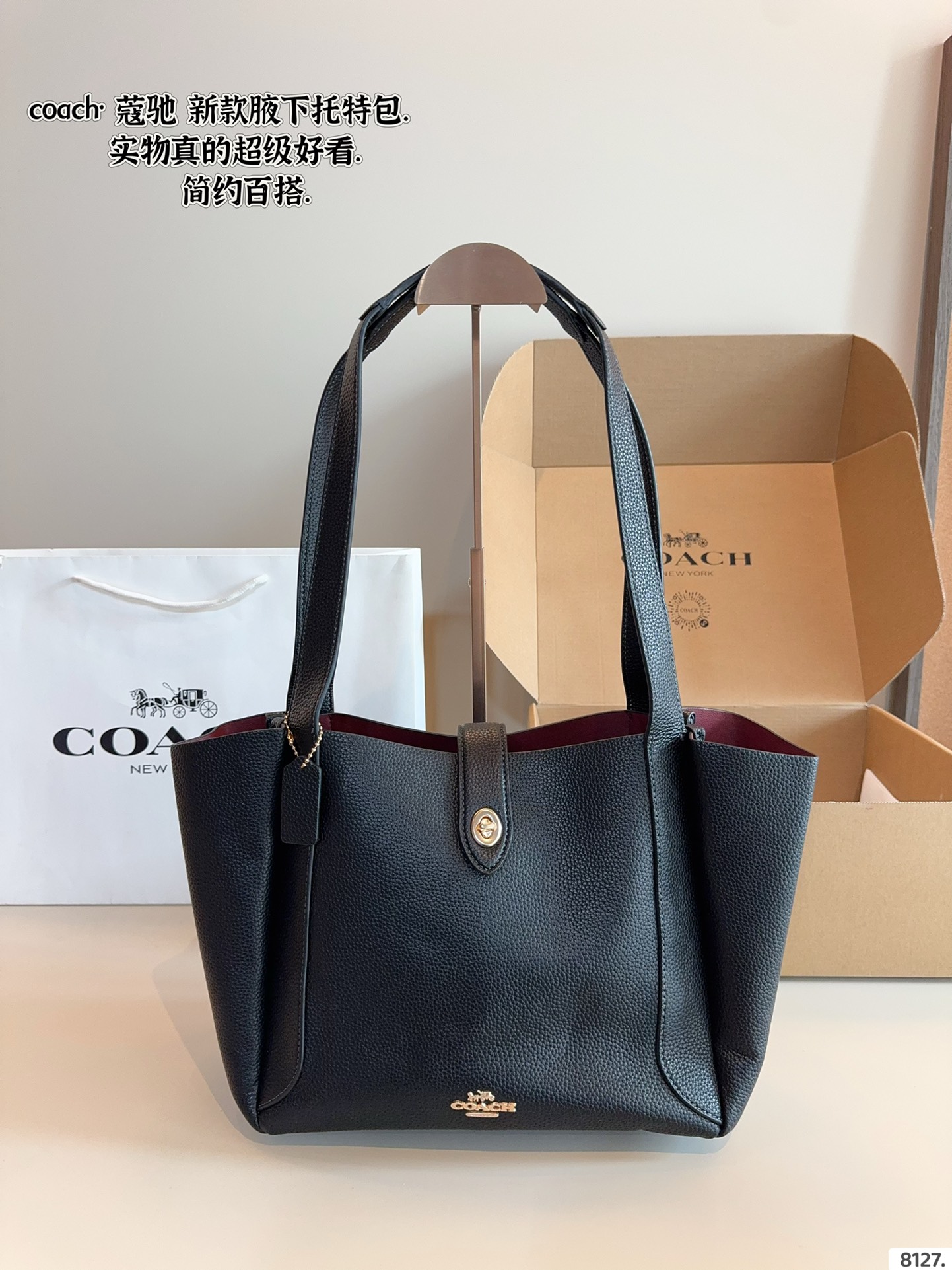 COACH new spring and summer tote bag
