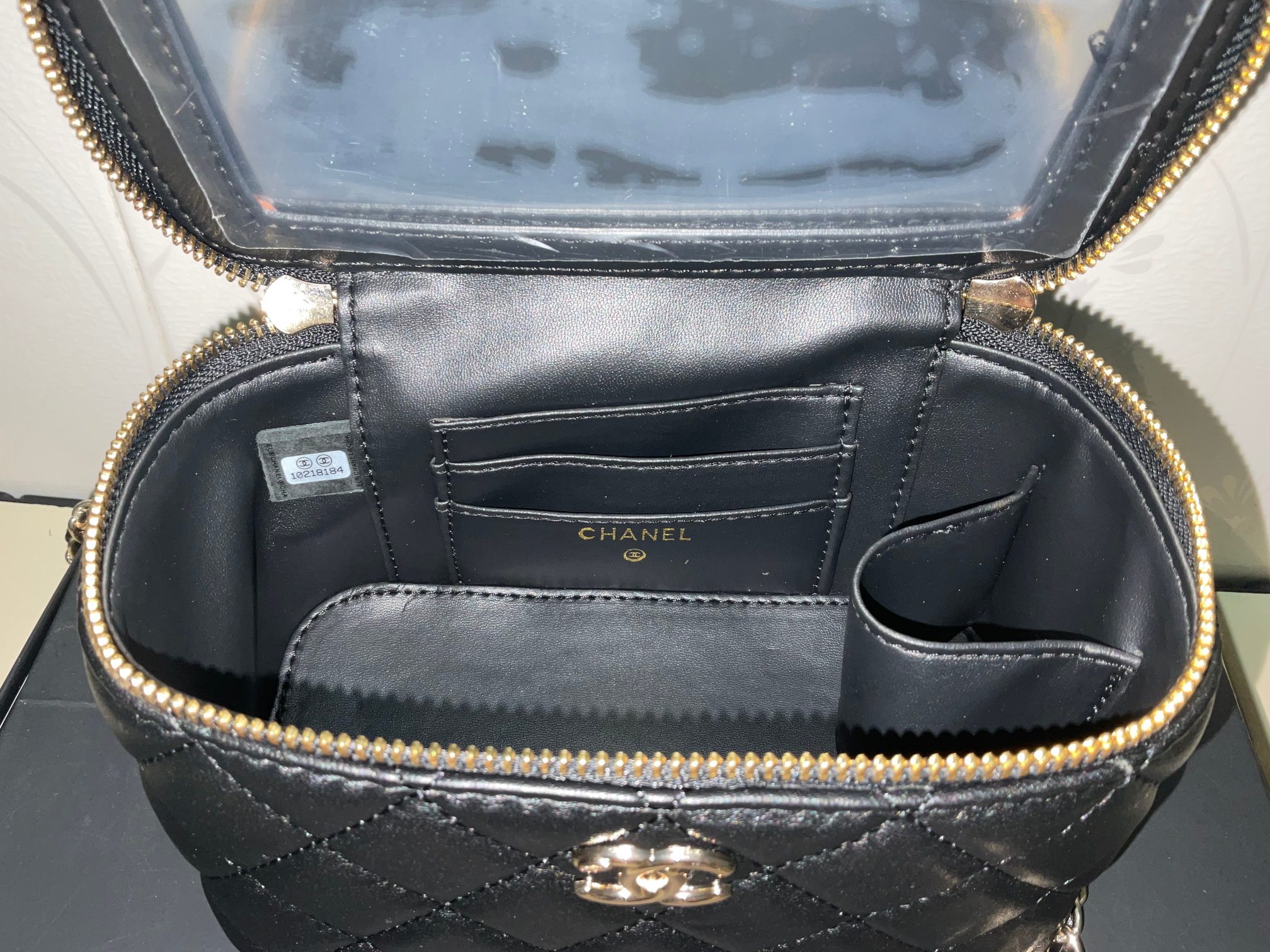 Chanel chain crossbody shoulder bag