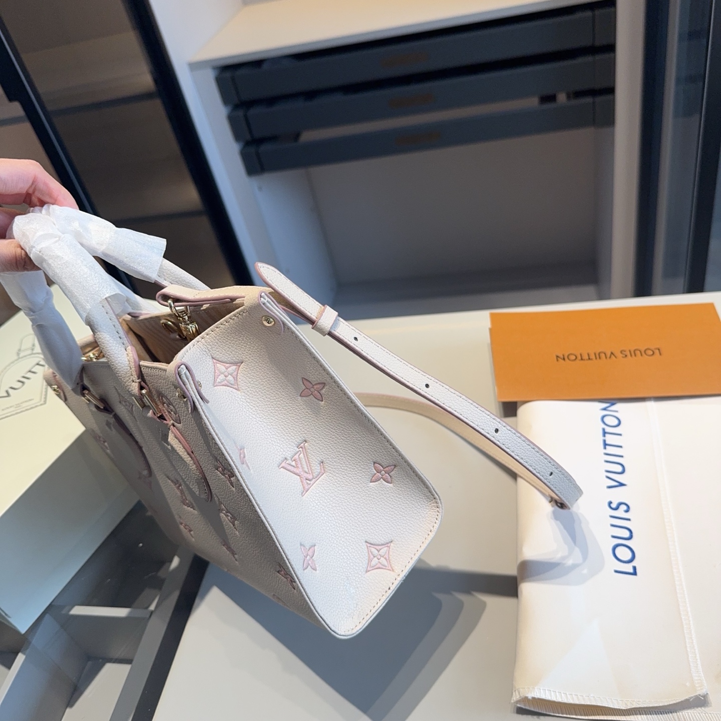 LV Strawberry Milk Series Tote Bag High Version