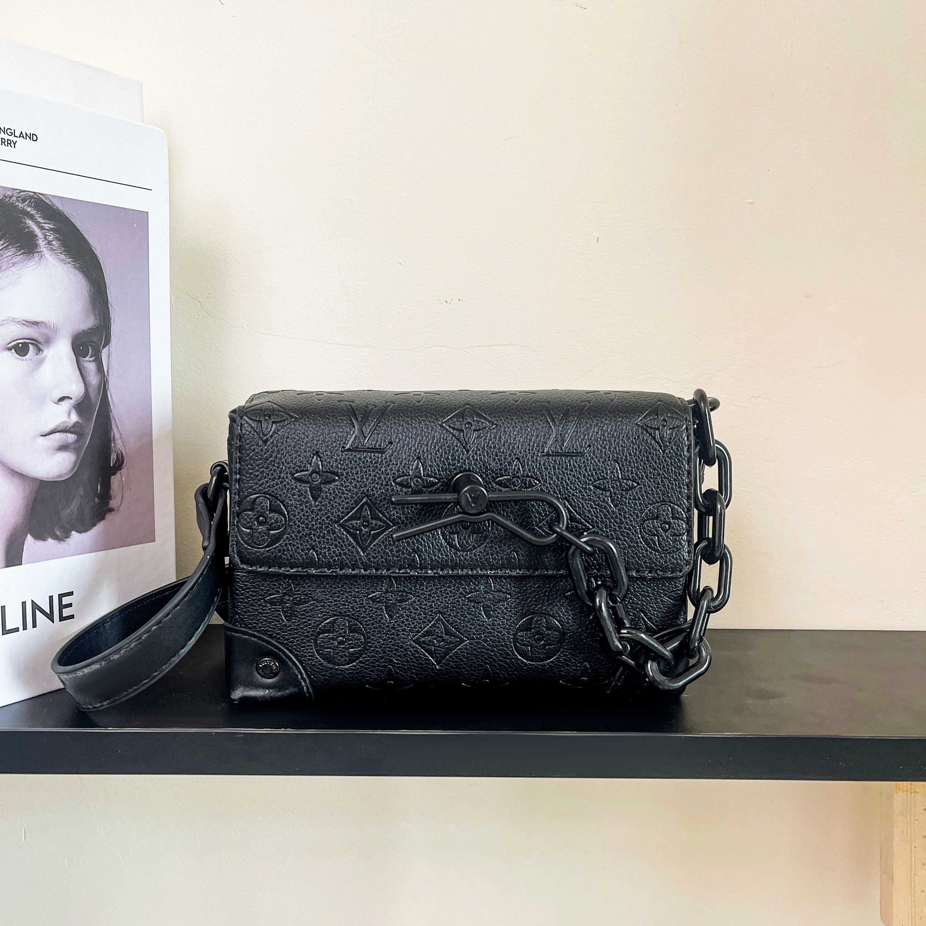 LV presbyopic chain embellished flap shoulder crossbody bag