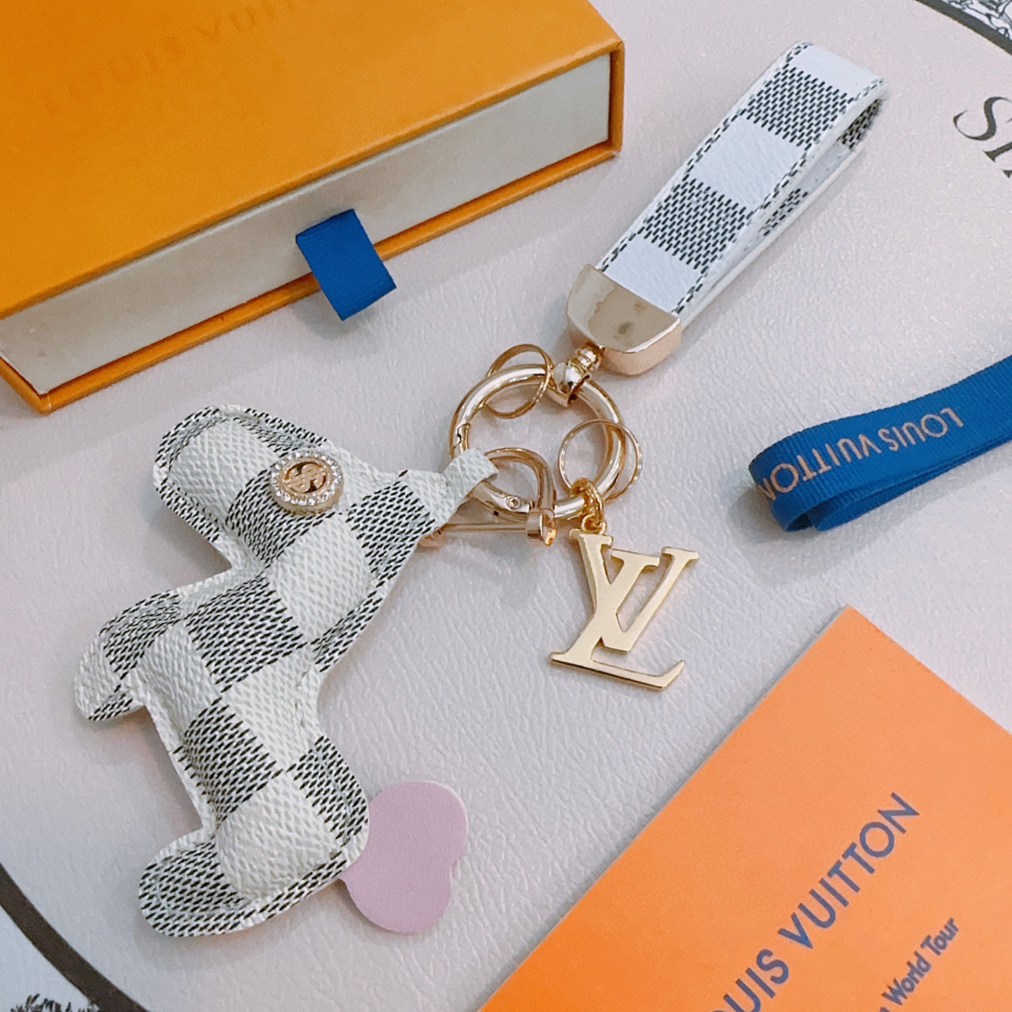 LV keychain bag buckle