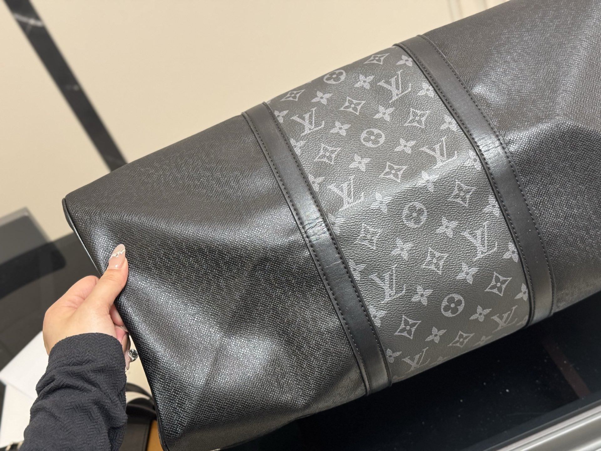 LV super cool Keepall travel bag
