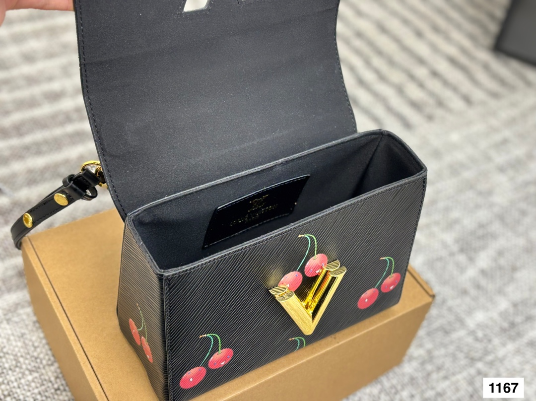 LV Twist Cherry Tote bag