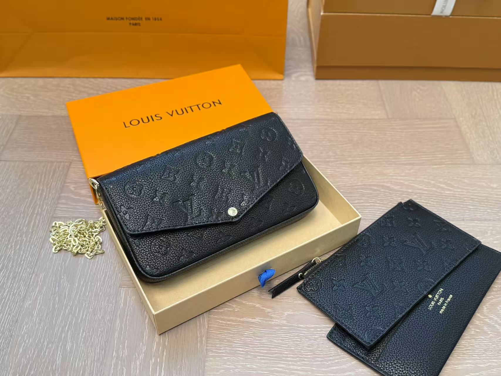 LV Brand new Louis Vuitton Pochette Félicie Monogram Shoulder Bag