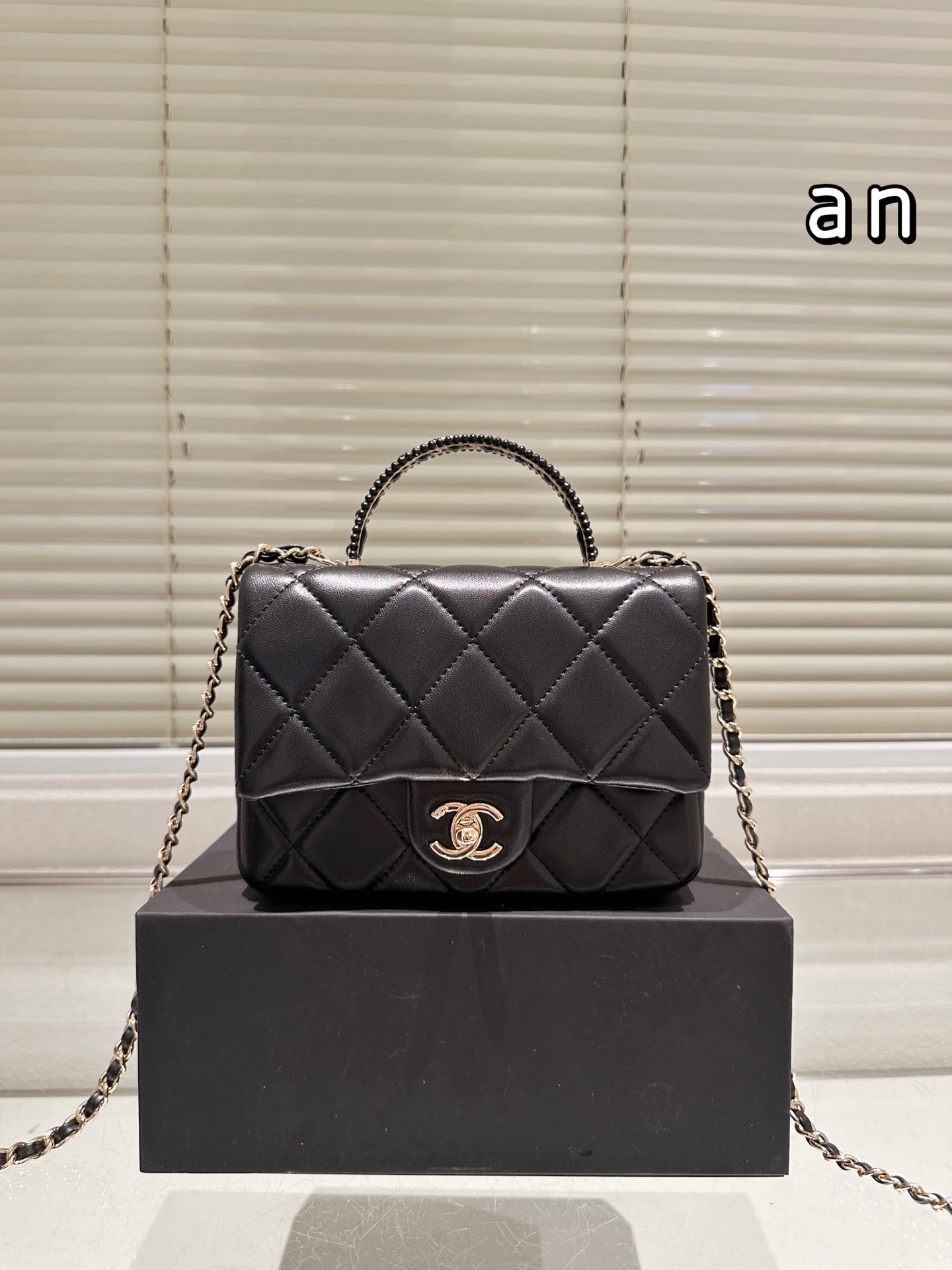 Chanel cf handbag