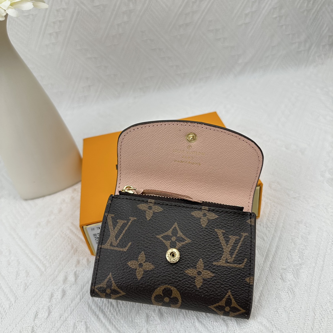 LV compact and practical coin purse
