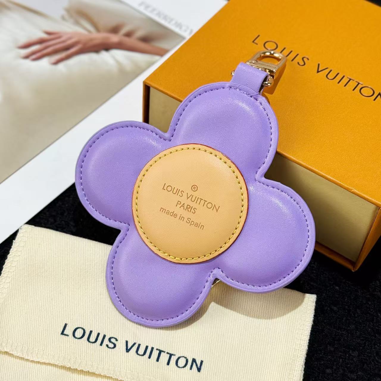 Louis Vuitton vivienne Sunflower Coin Purse pendant