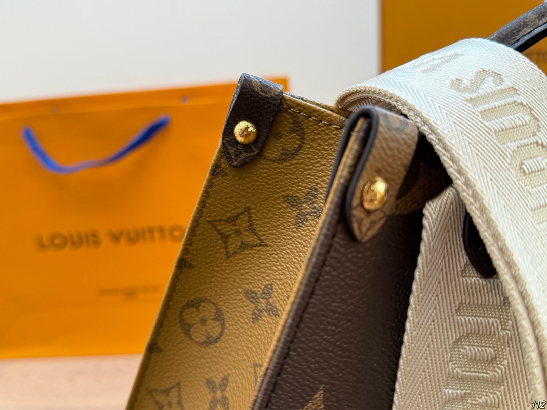 LV onthego shopping bag