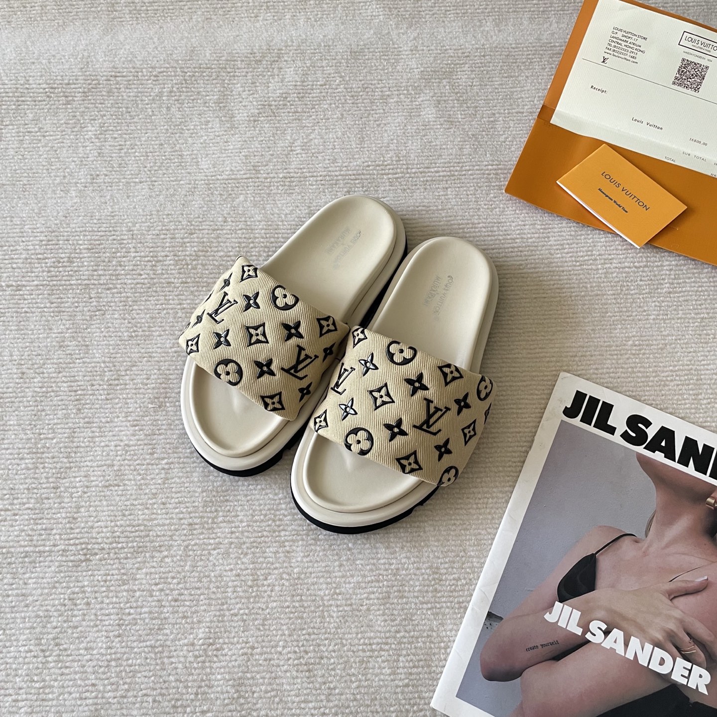 LV Early Spring Letter Buckle Sandals