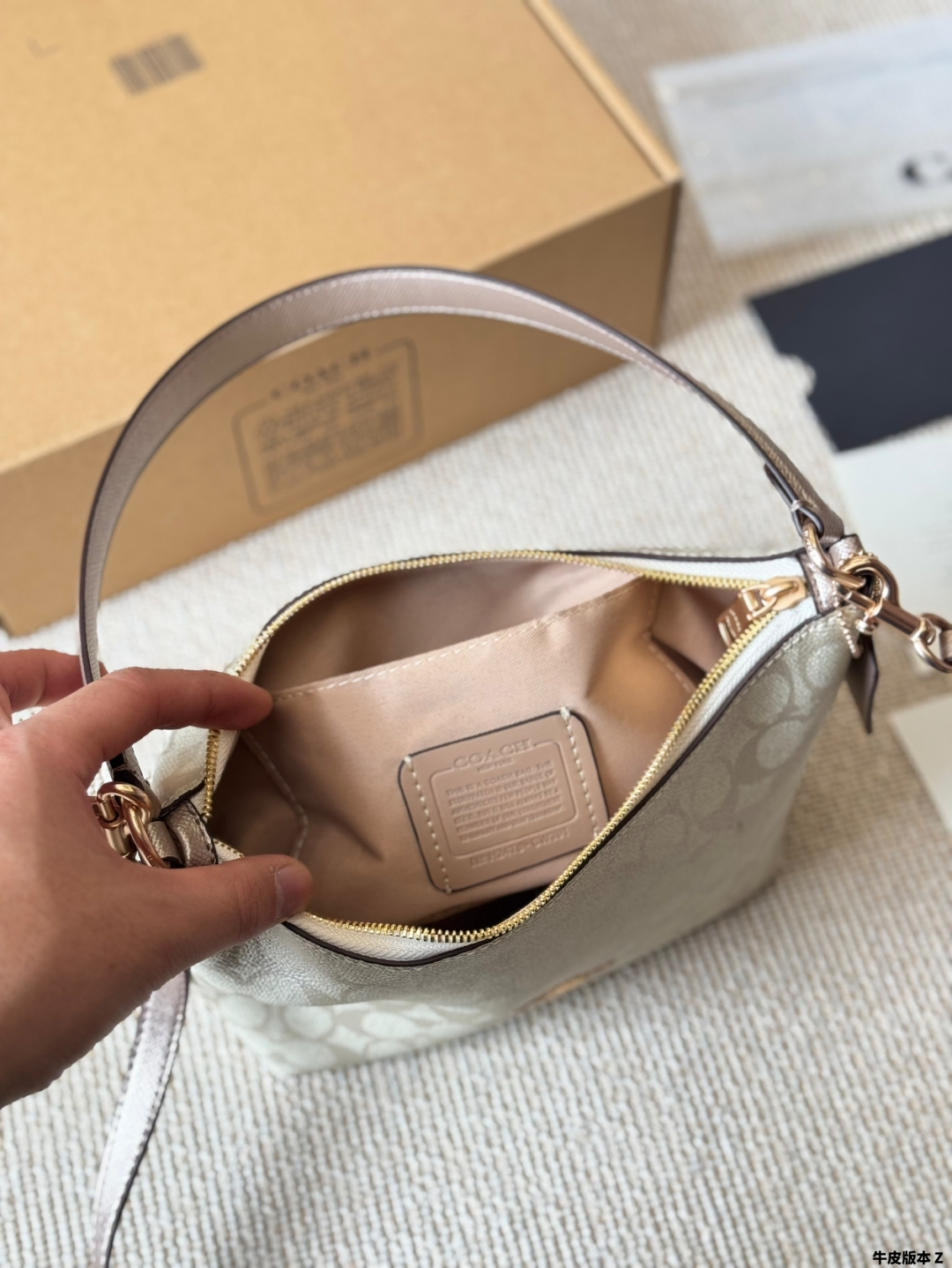 Coach new zip top armpit crossbody bag for women