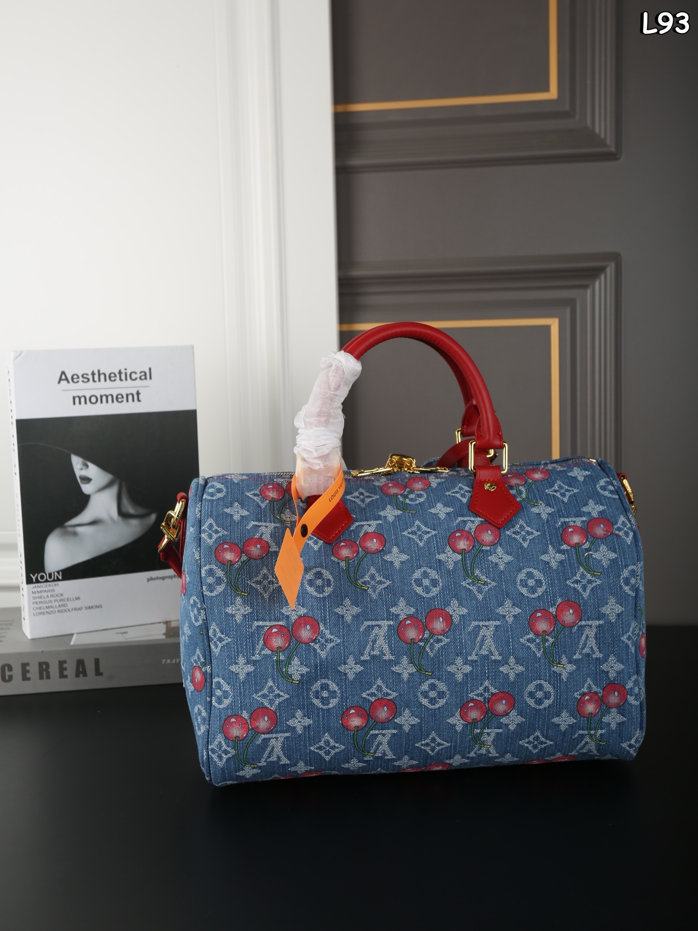 LV xTakashi Murakami cherry Pillowcase