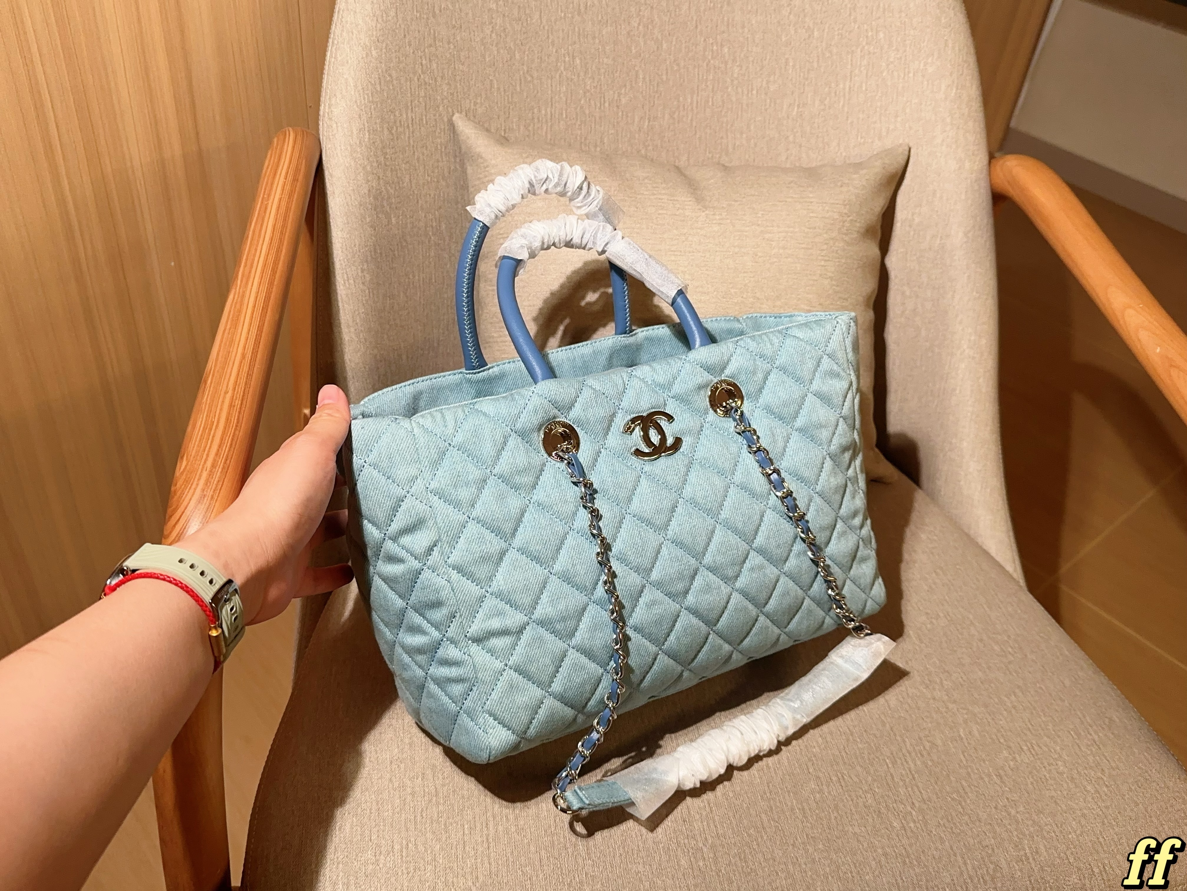 Chanel denim Tote bag