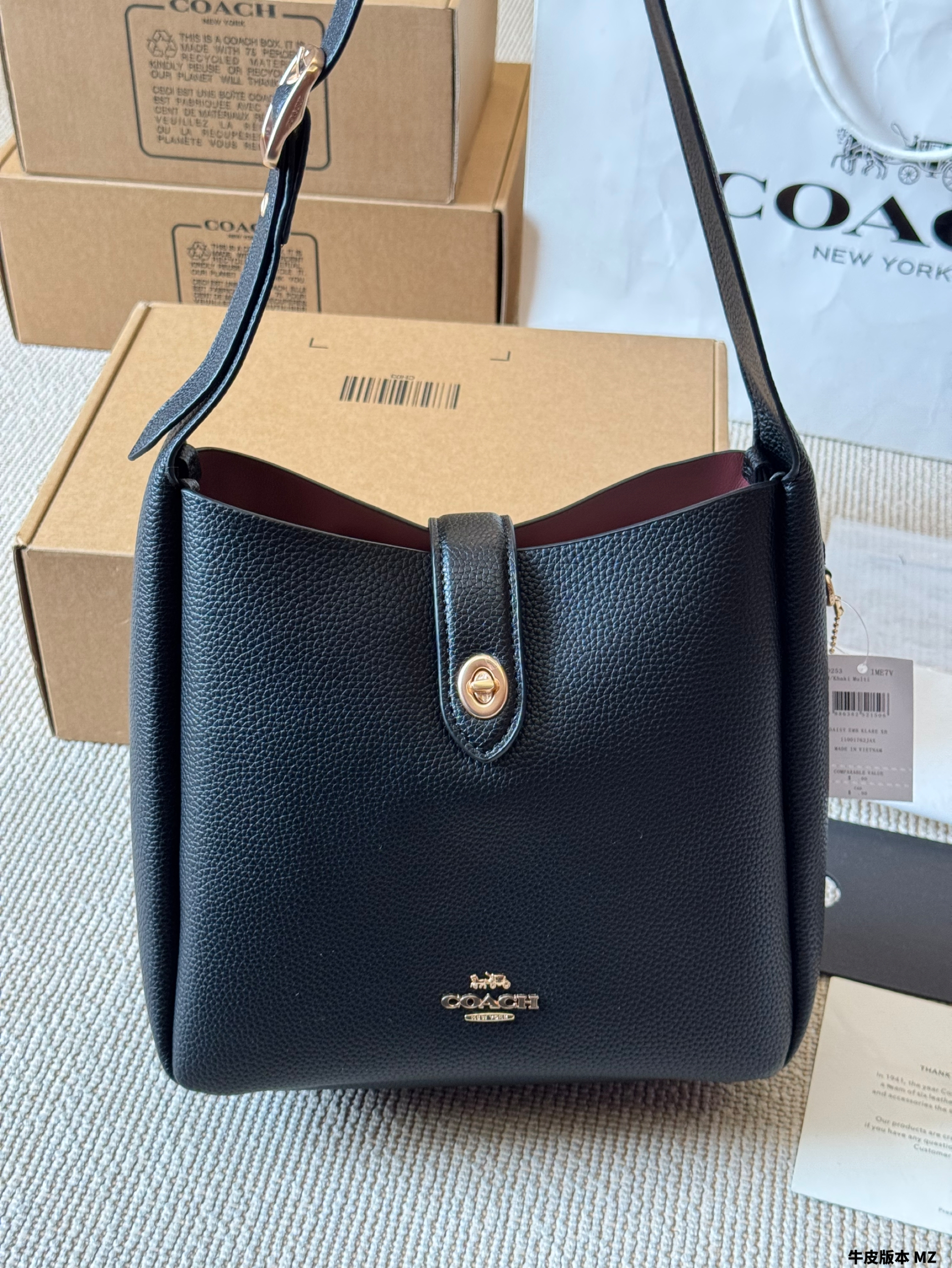 Coach Hadley shoulder bag