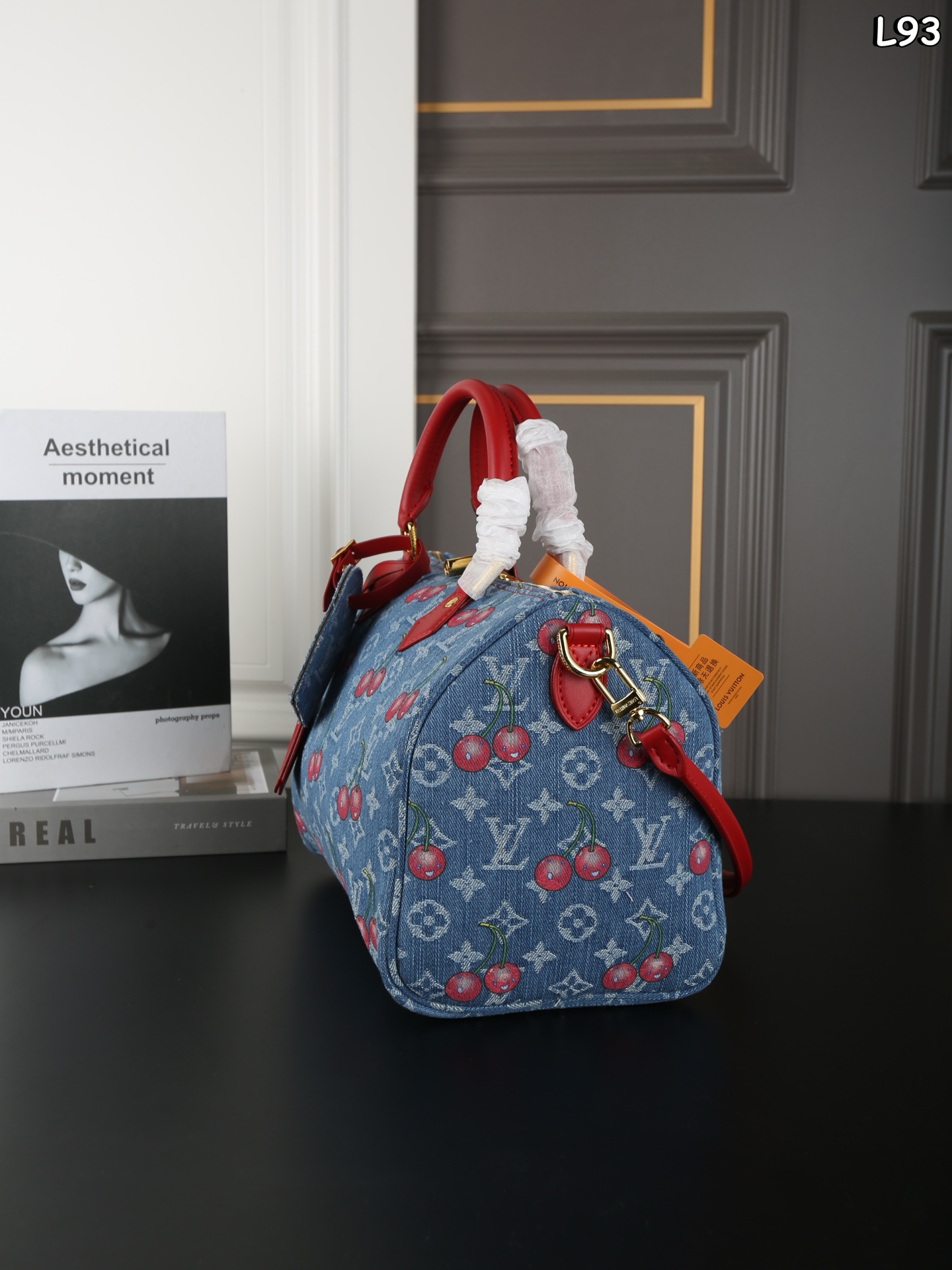 LV xTakashi Murakami cherry Pillowcase