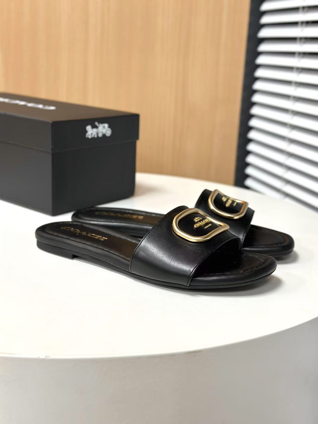COACH slippers