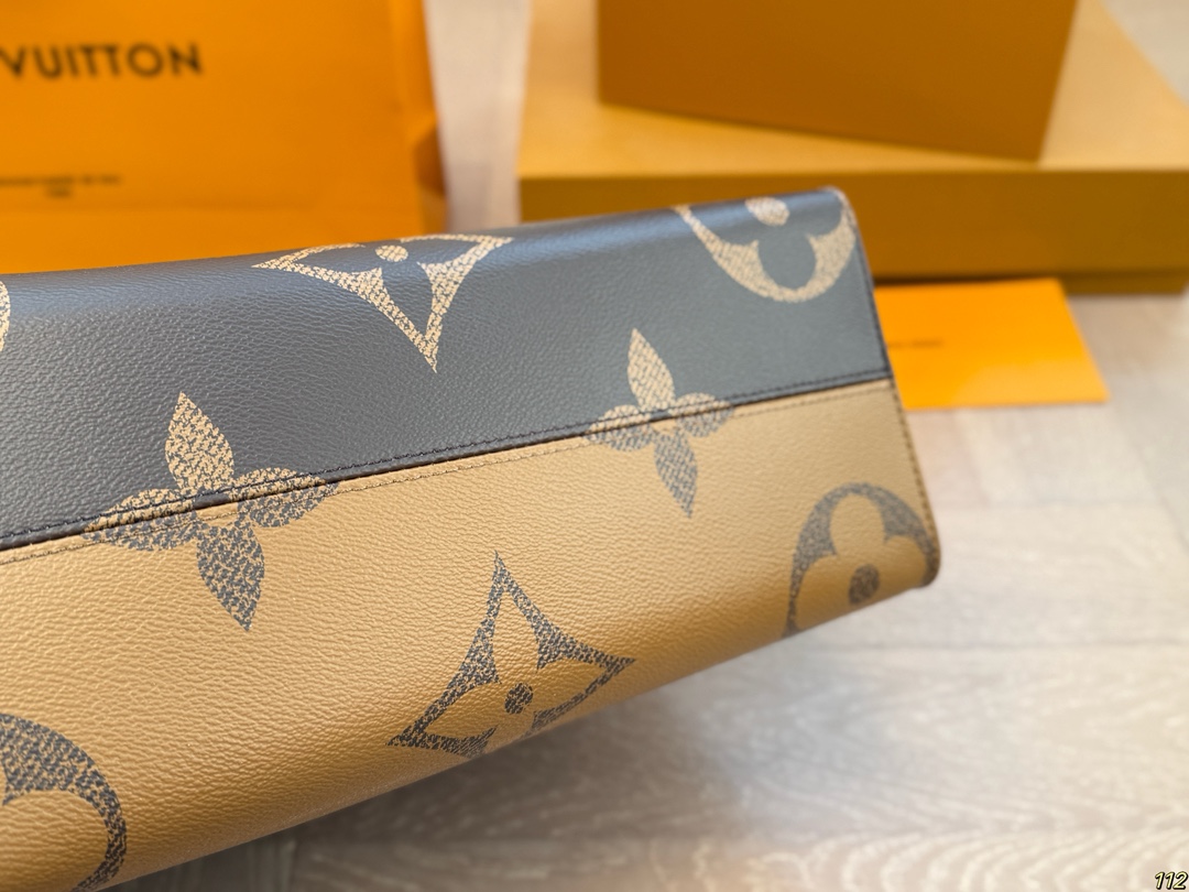 LV onthego shopping bag