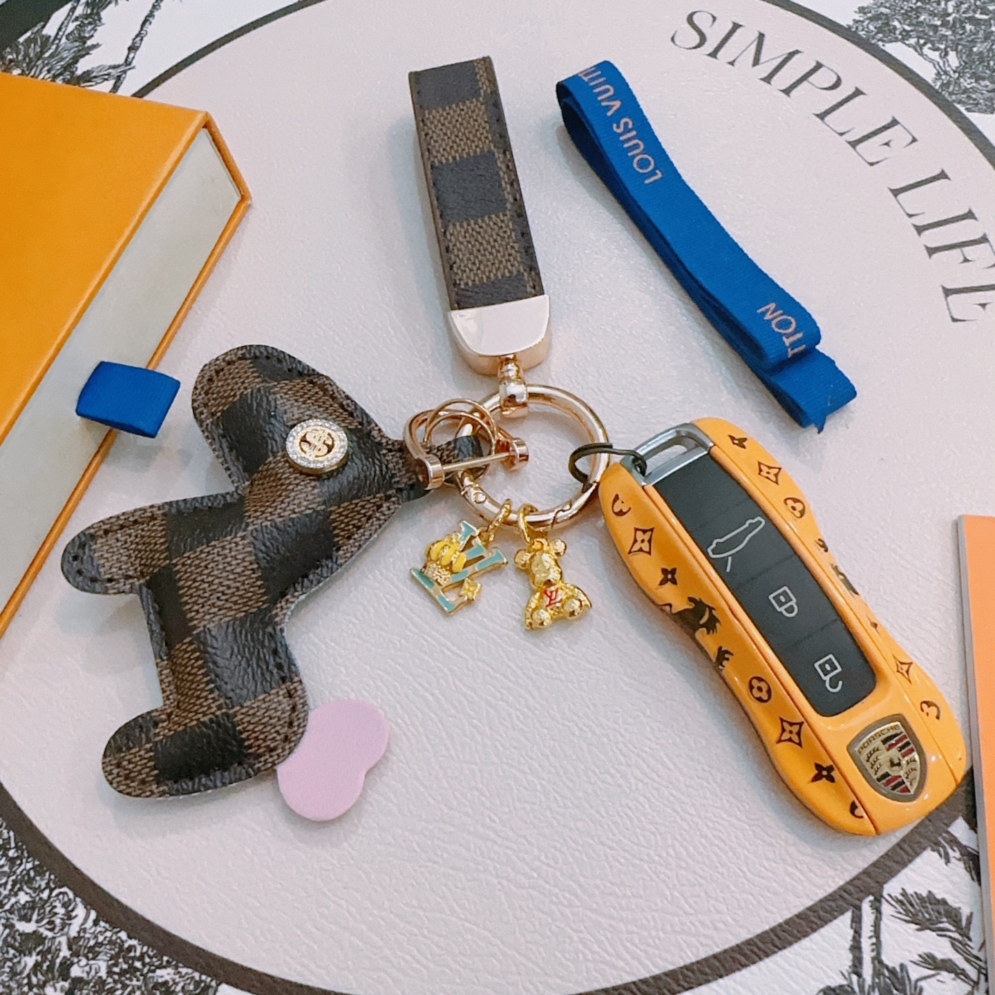 LV keychain bag buckle