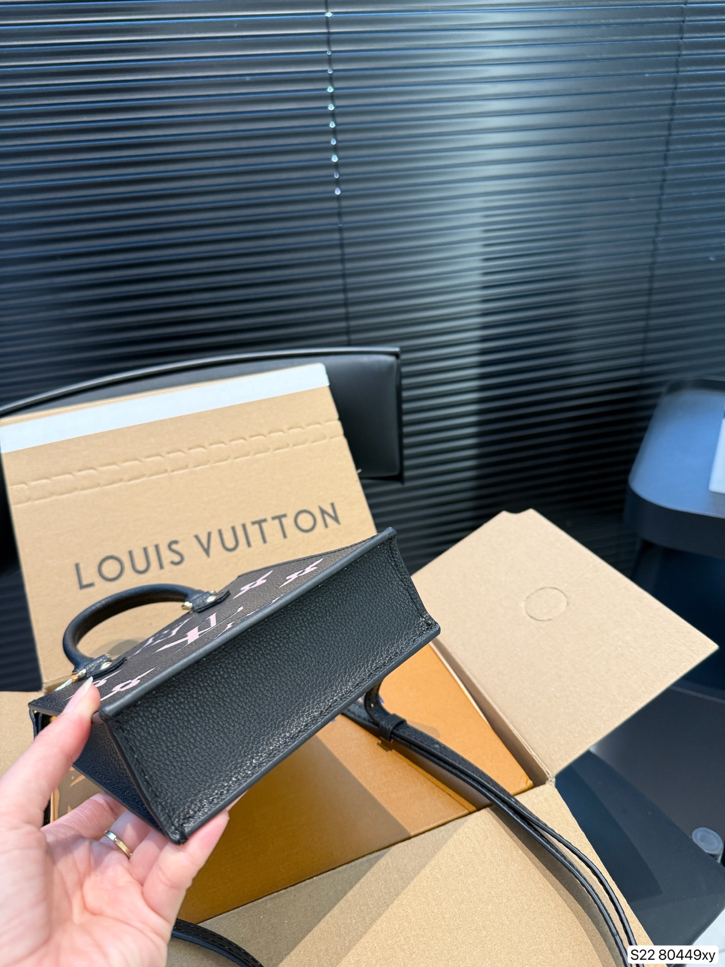 LV retro simple sheet music bag