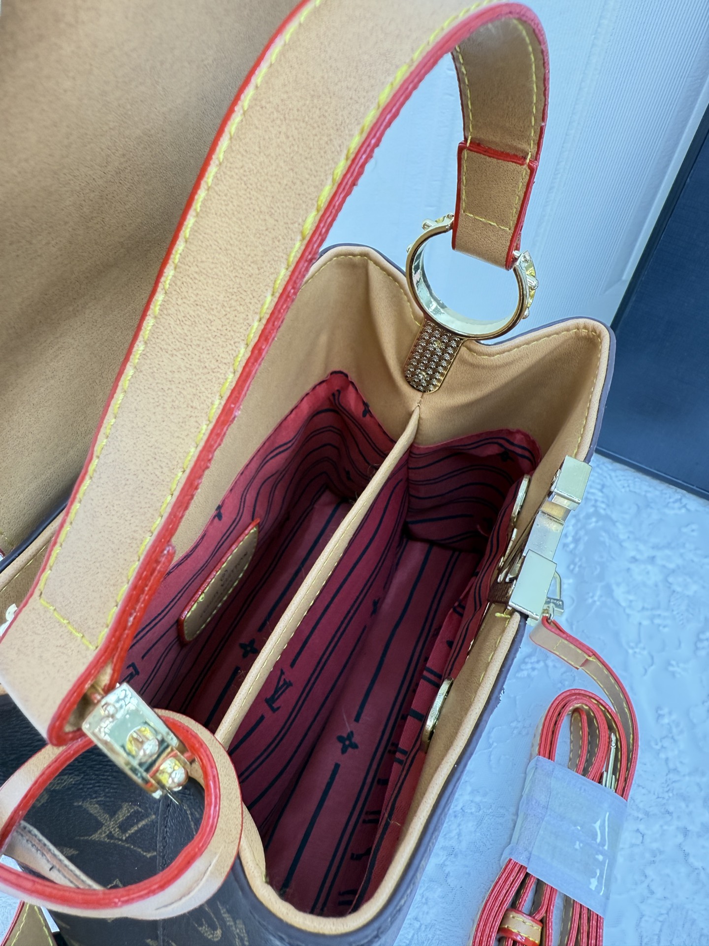 LV classic presbyopic shoulder crossbody bag