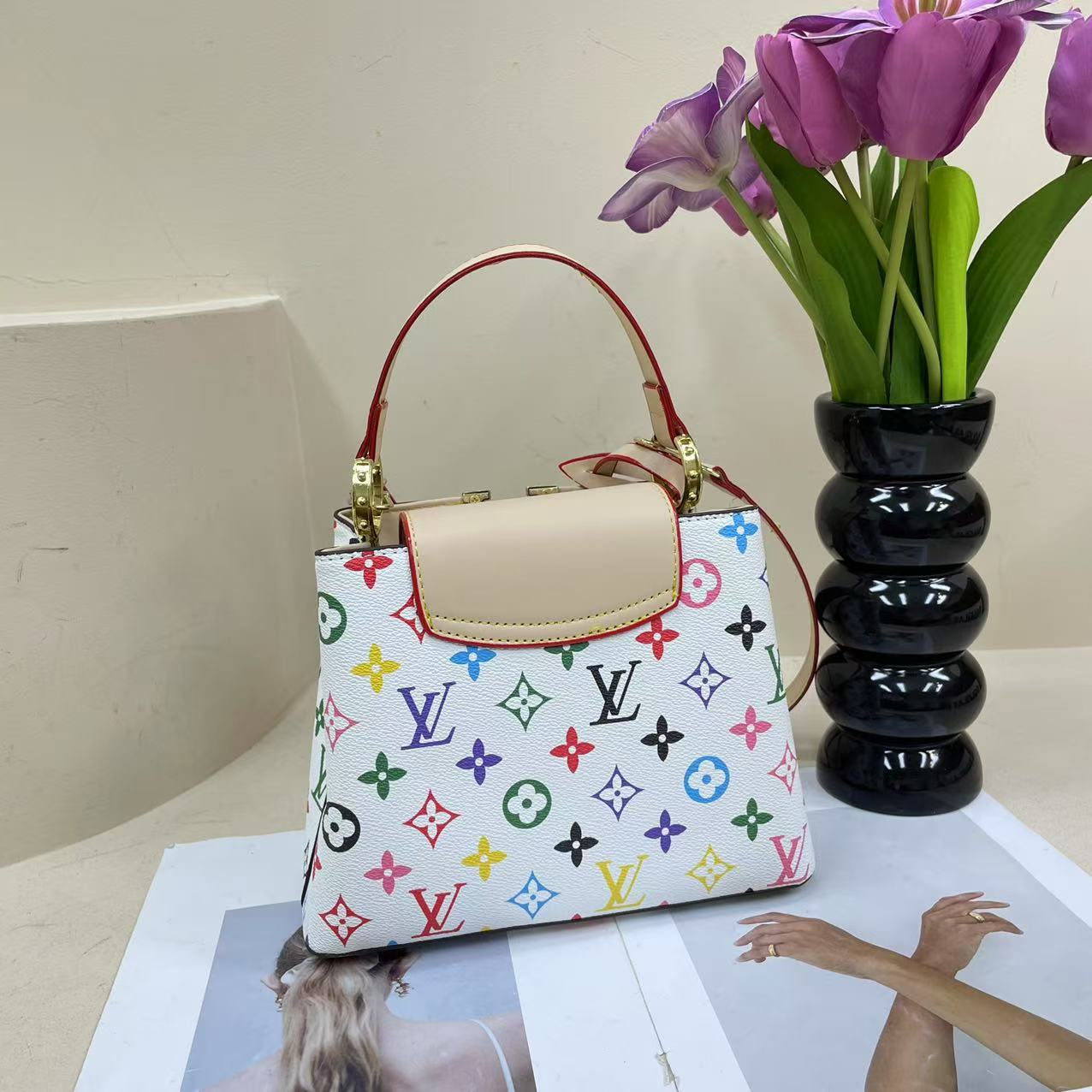 Louis Vuitton Handbags Crossbody Tote Bag Fashionable and Versatile