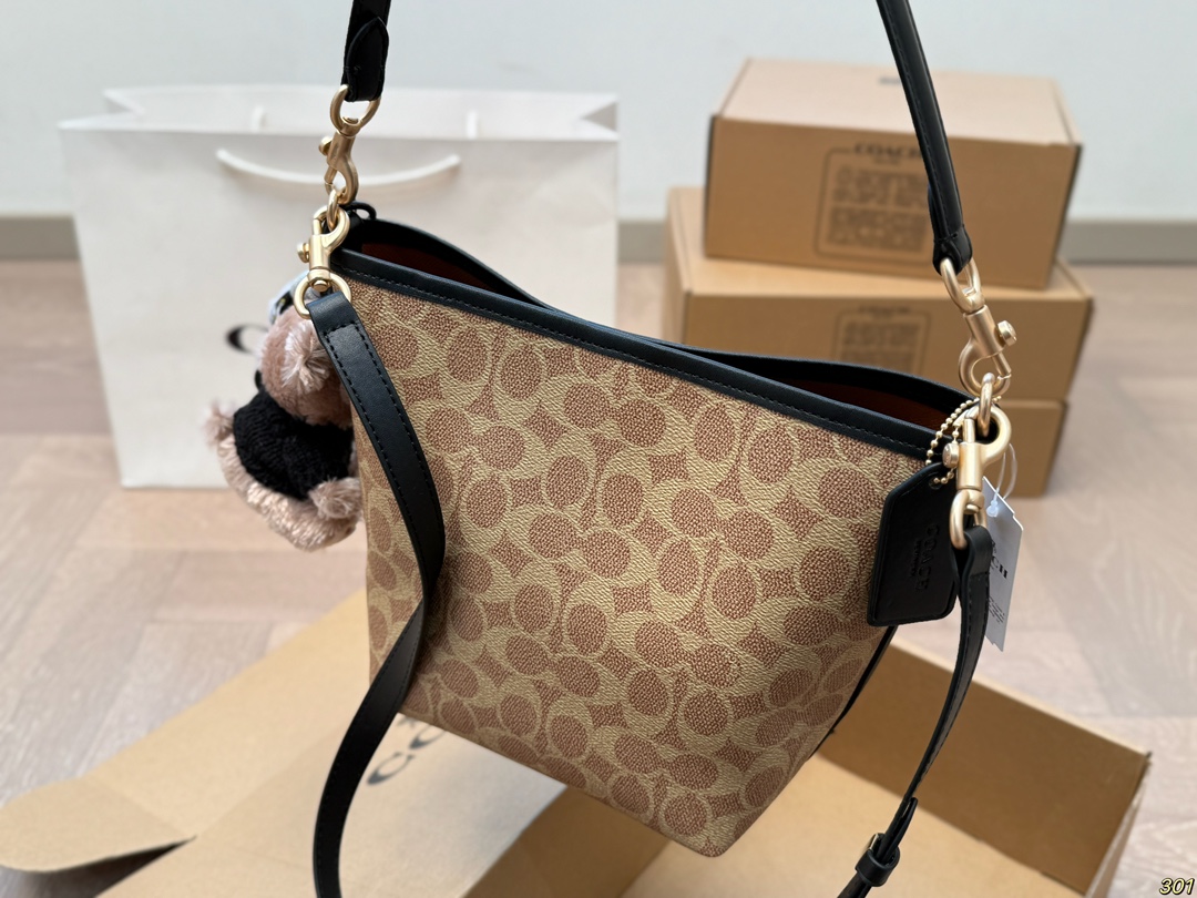Coach new bucket bag
