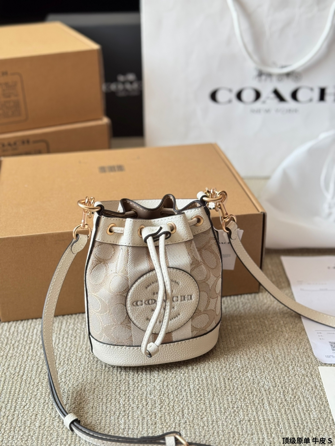 Coach Spring/Summer Mini Bucket Bag Hand Crossbody Bag