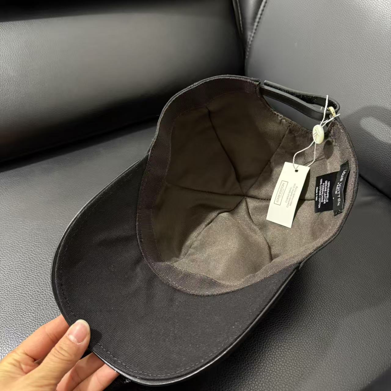 LV new original baseball cap