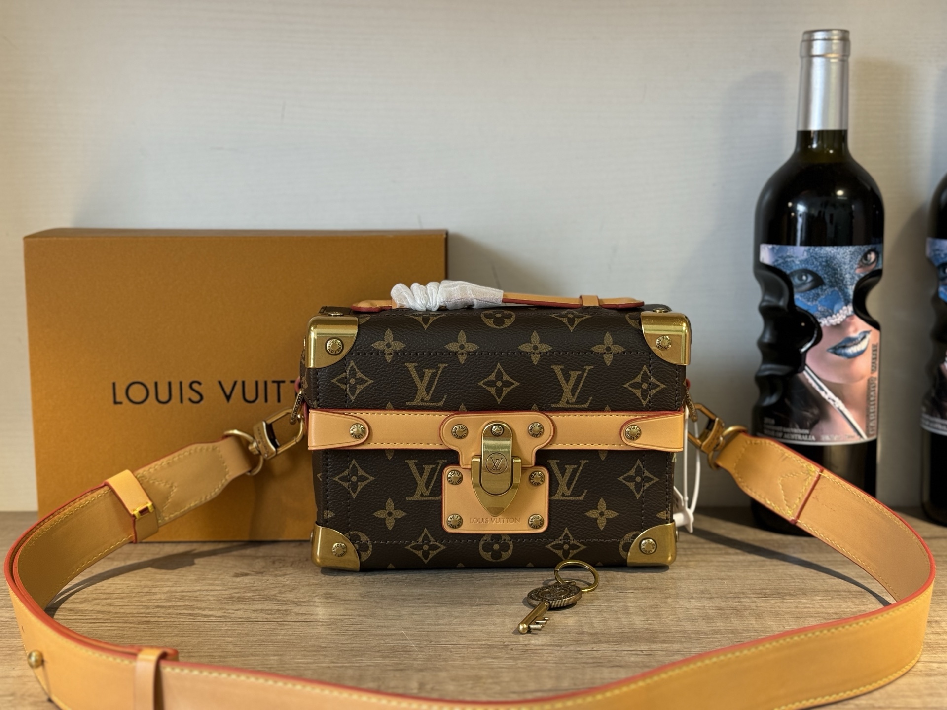 LV box bag