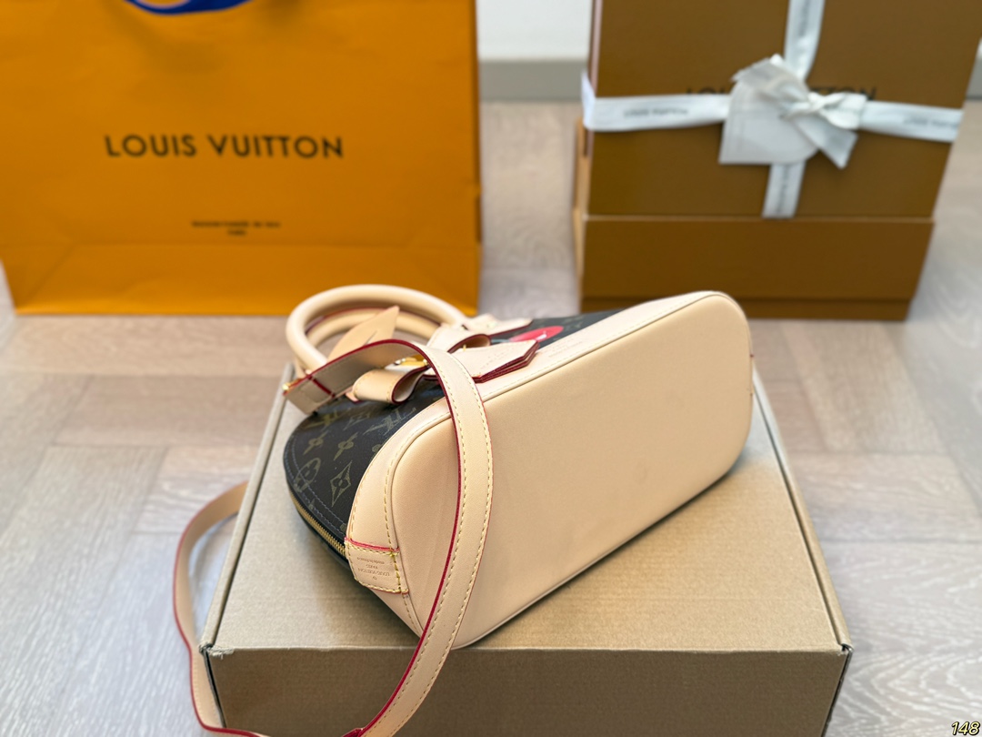 LV Shell shoulder crossbody bag