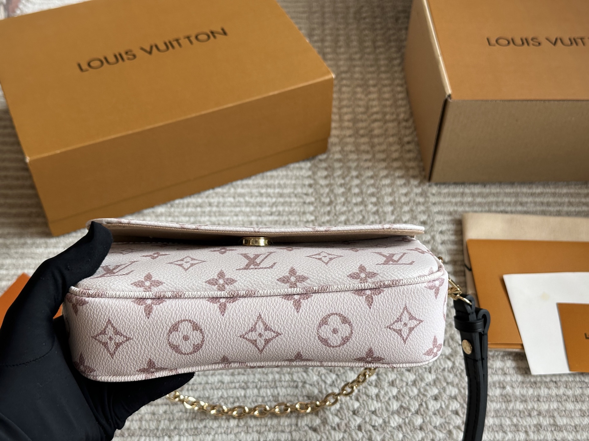 LV's popular Ivy Woc Mahjong bag