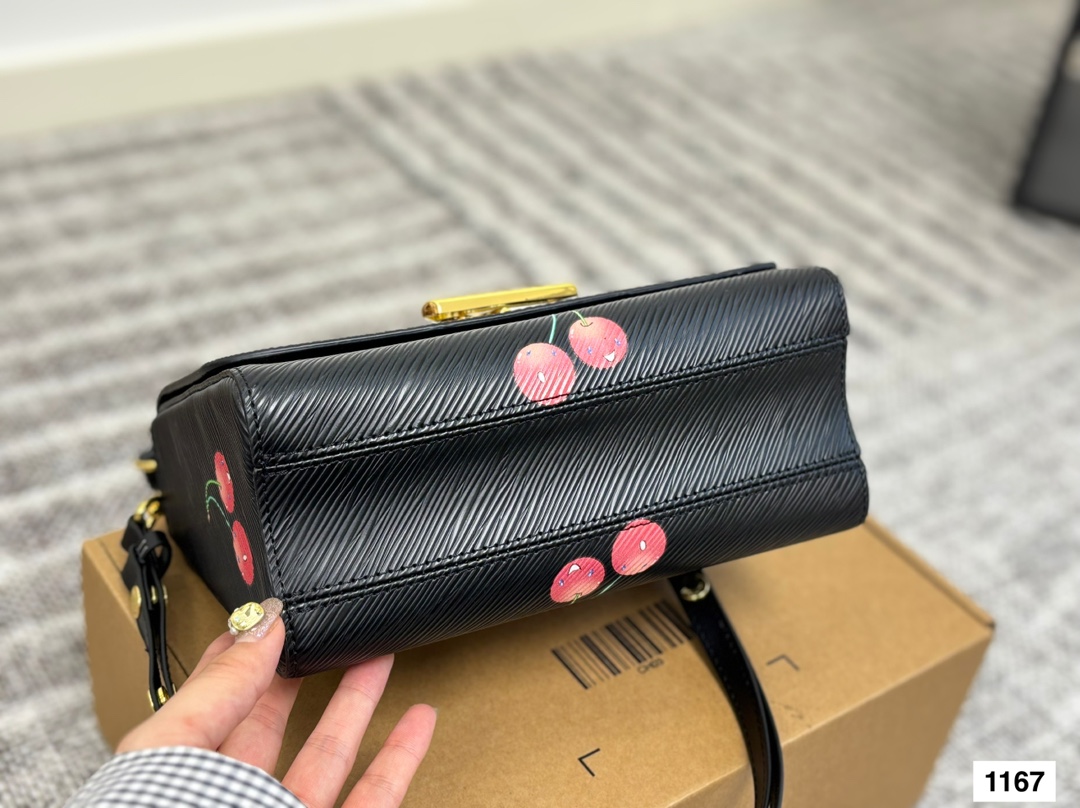 LV Twist Cherry Tote bag