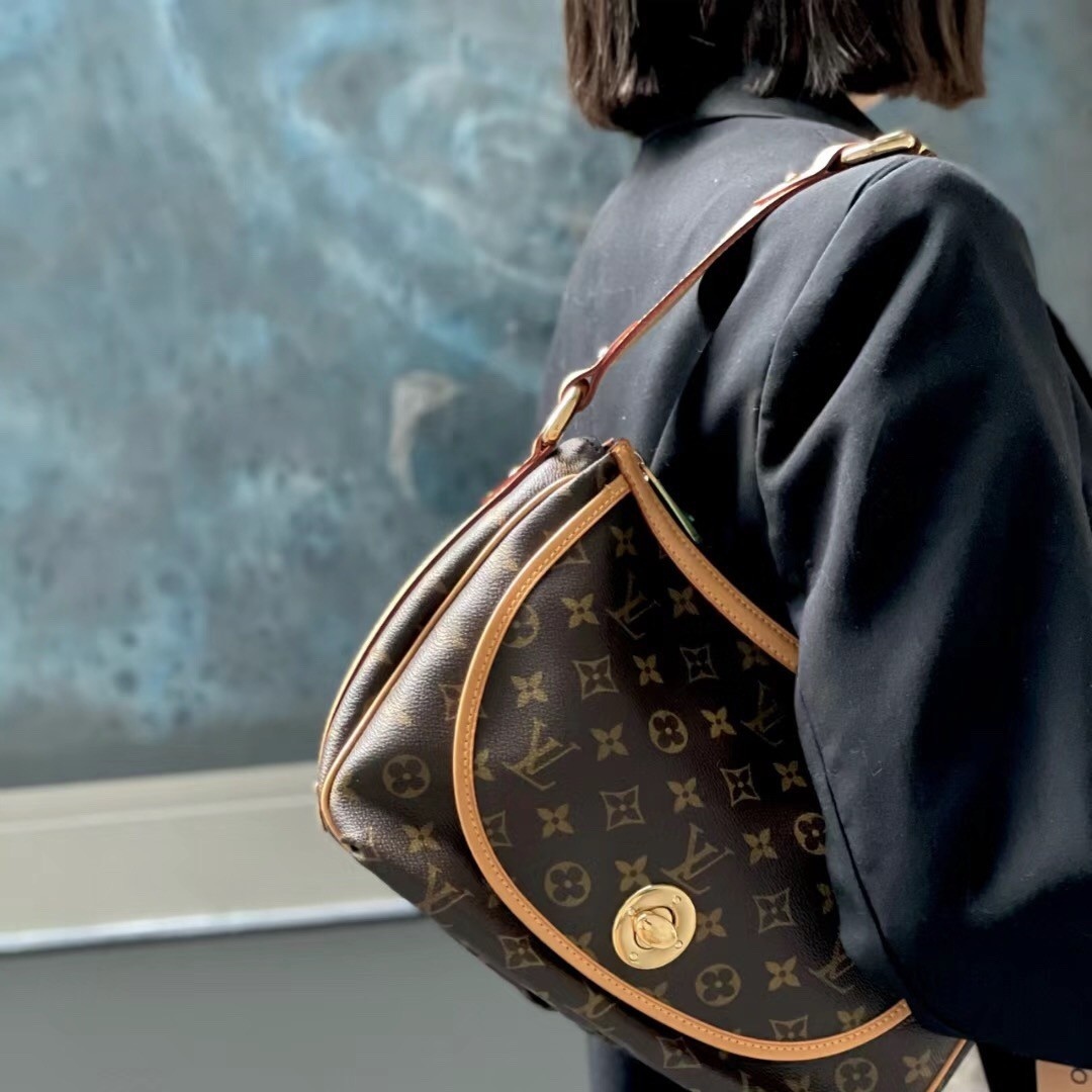 LV Second-hand Bag Underarm Bag Fashion Classic