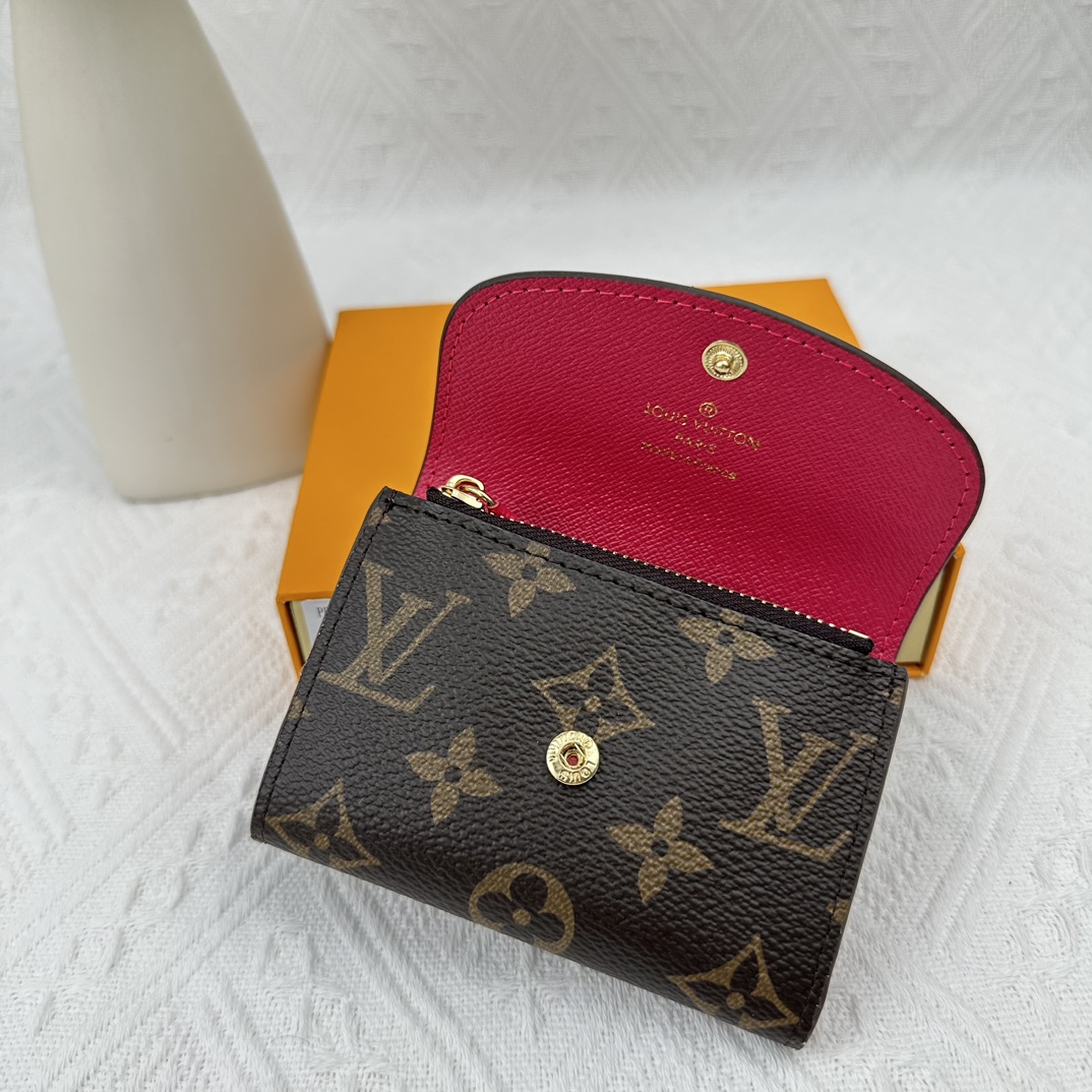 LV compact and practical coin purse