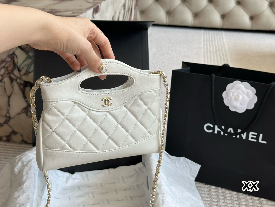 Chanel Mini 31 bag