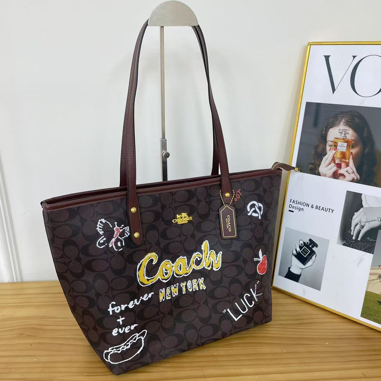 Coach shopping bag shoulder tote bag