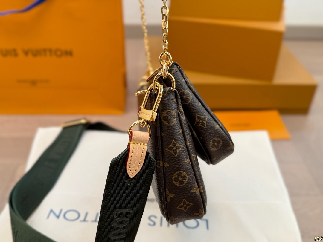 LV three-in-one mahjong bag