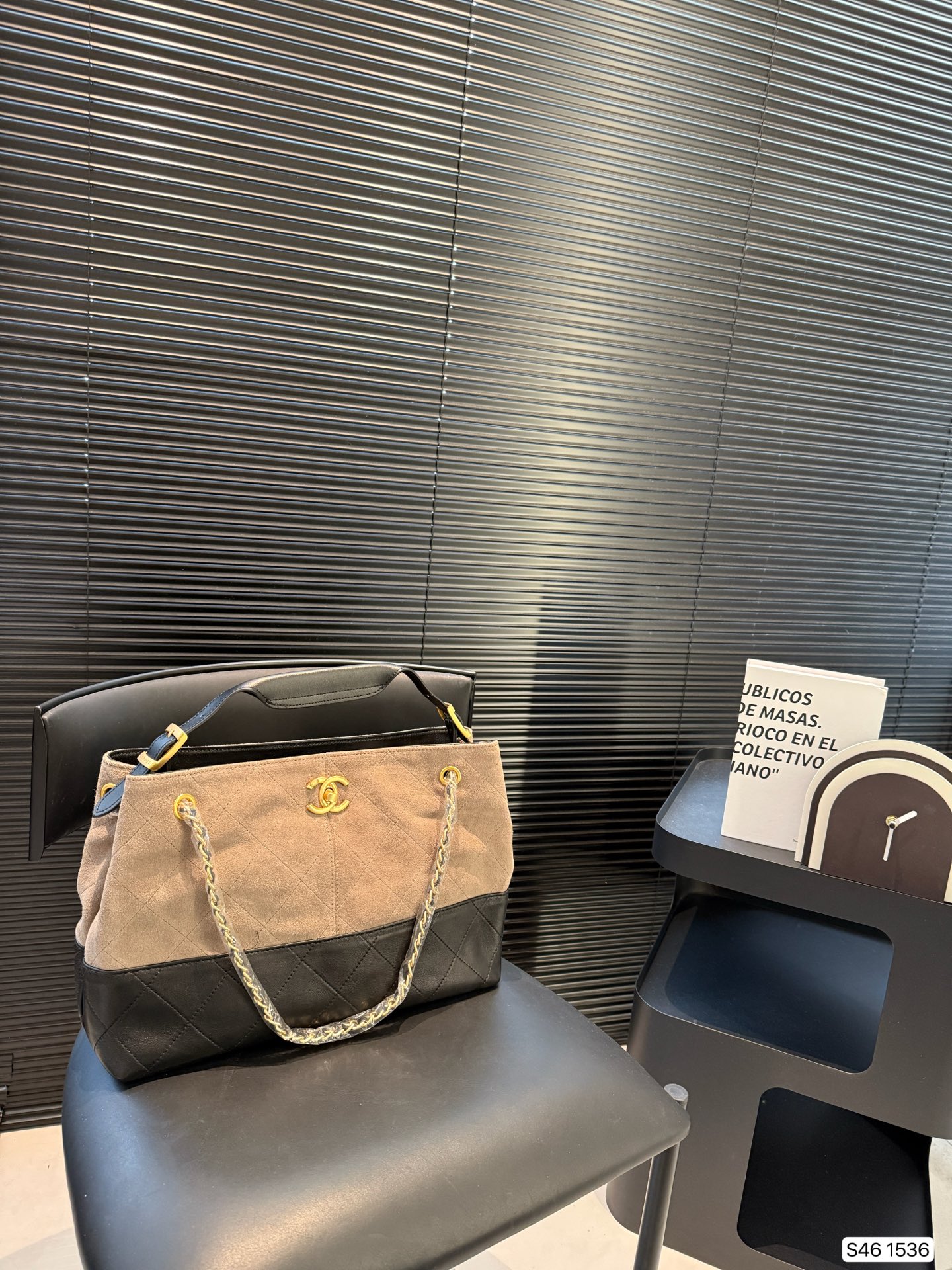 Chanel 25s single-shoulder crossbody bag