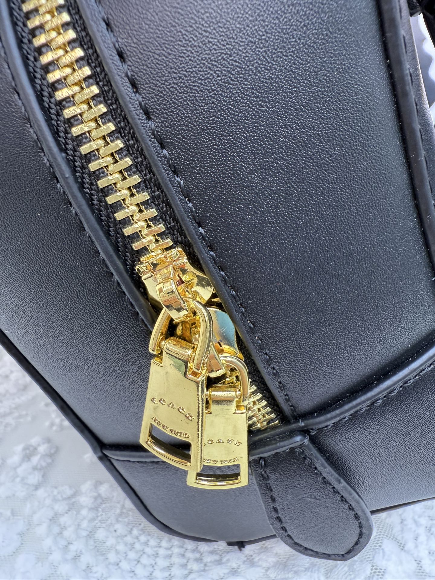 Coach temperament versatile small square bag European and American retro crossbody handbag