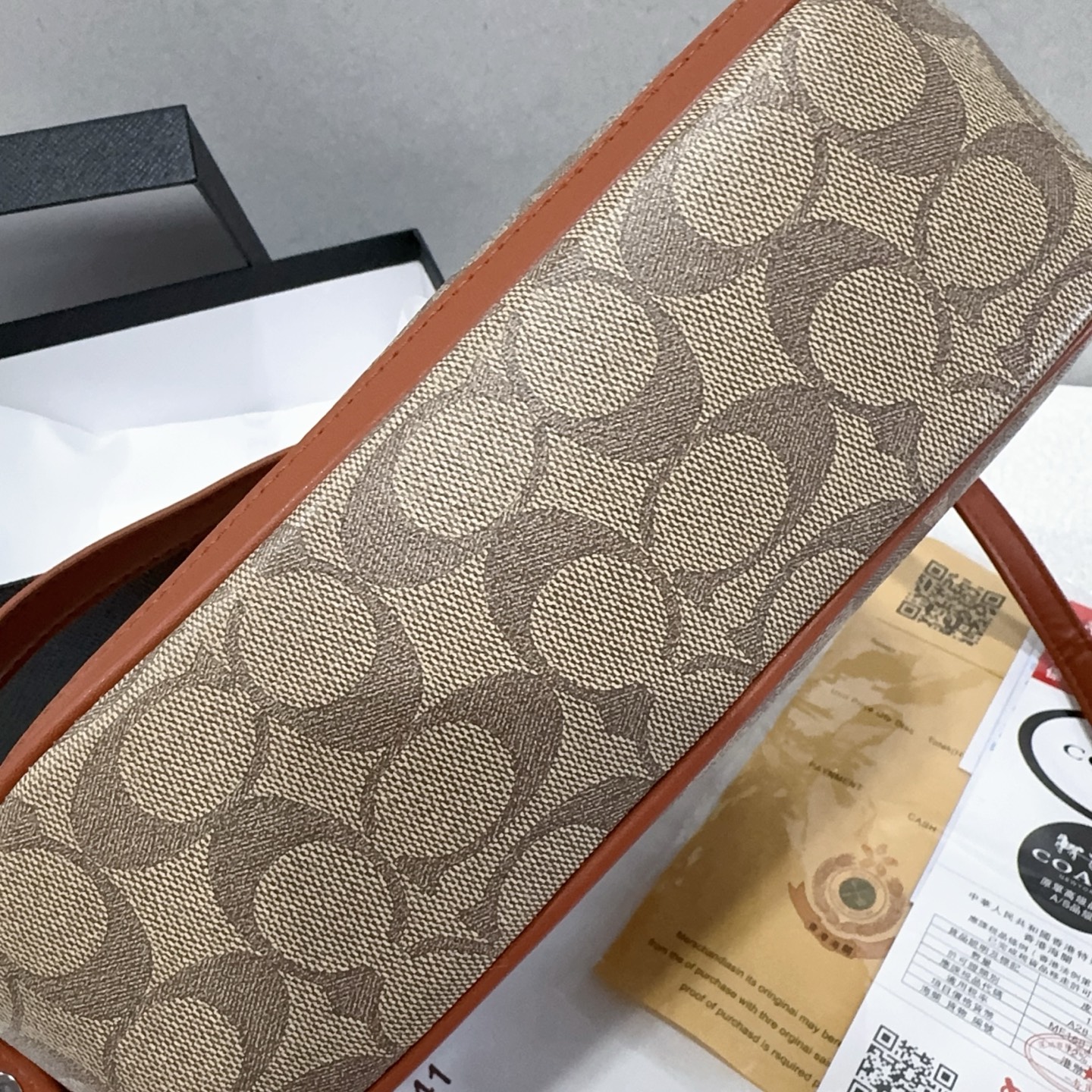 Coach shoulder crossbody bag