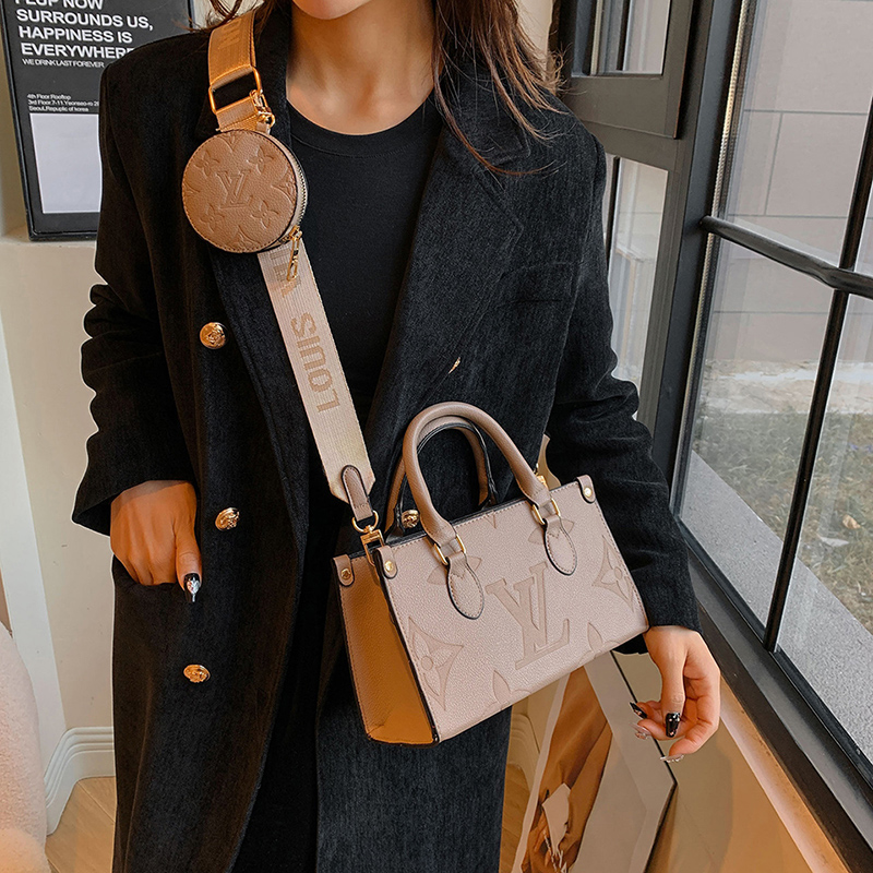 Louis Vuitton's new small tote cross-shoulder handbag for women