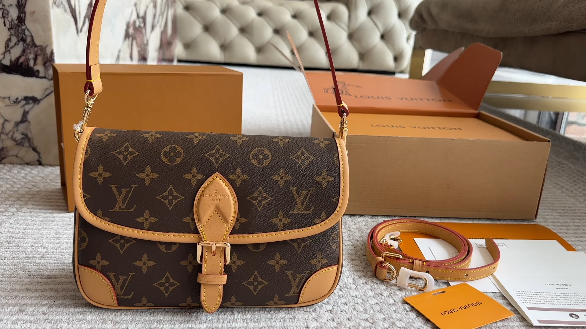 LV classic fashion baguette bag