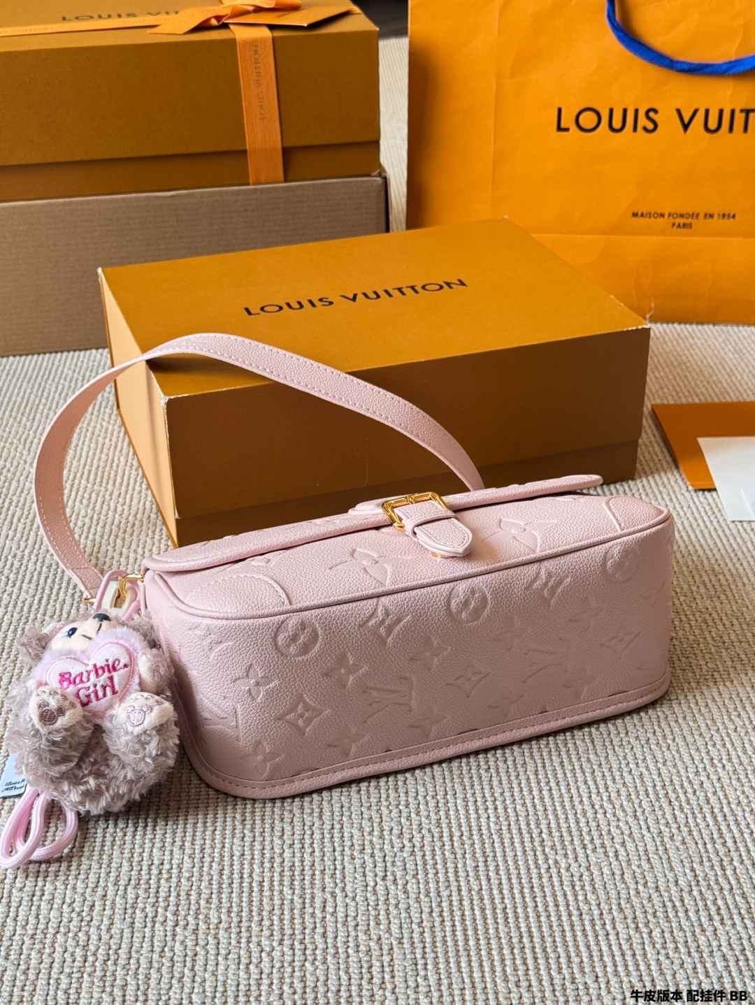 LV Fashion Baguette Bag