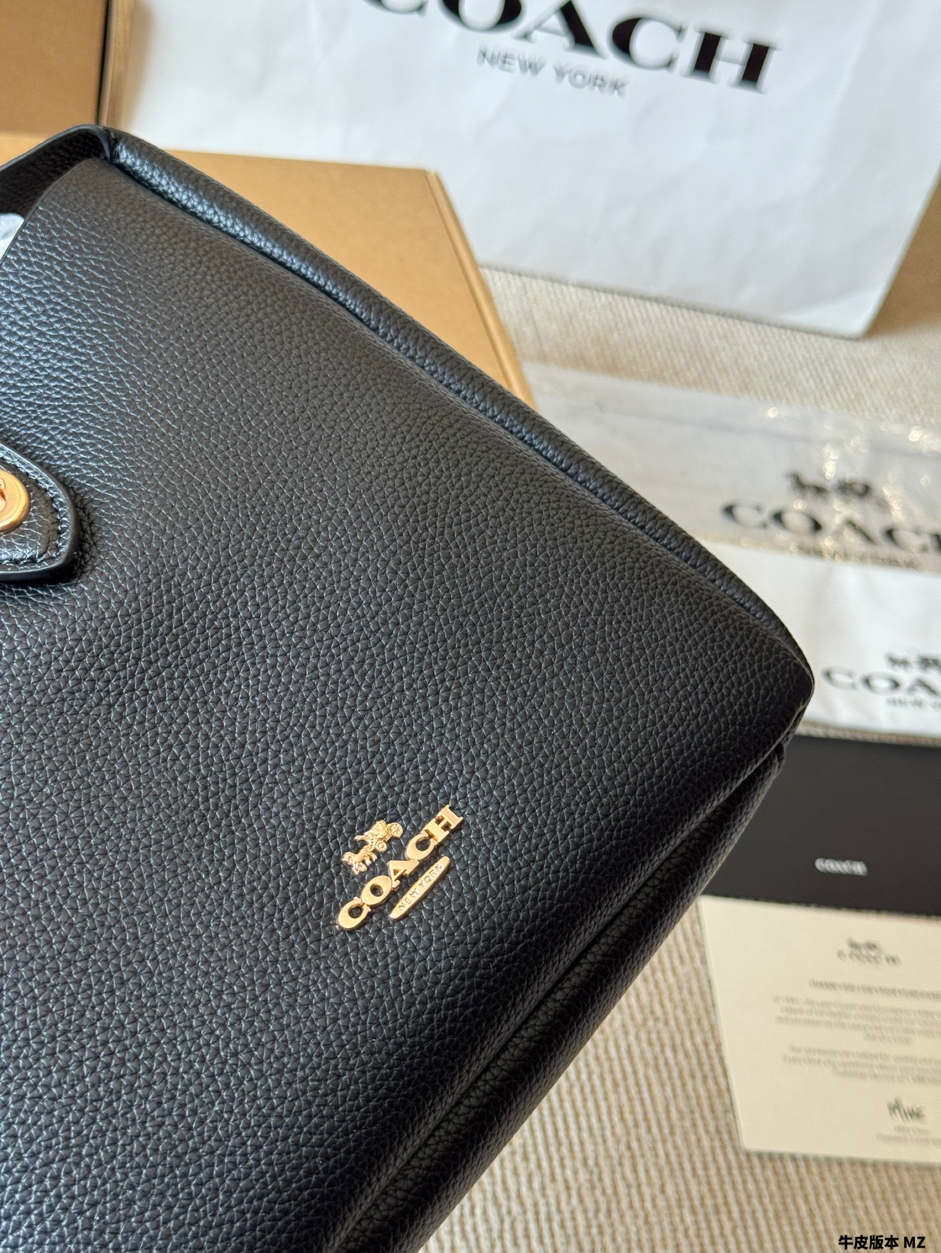 Coach Hadley shoulder bag