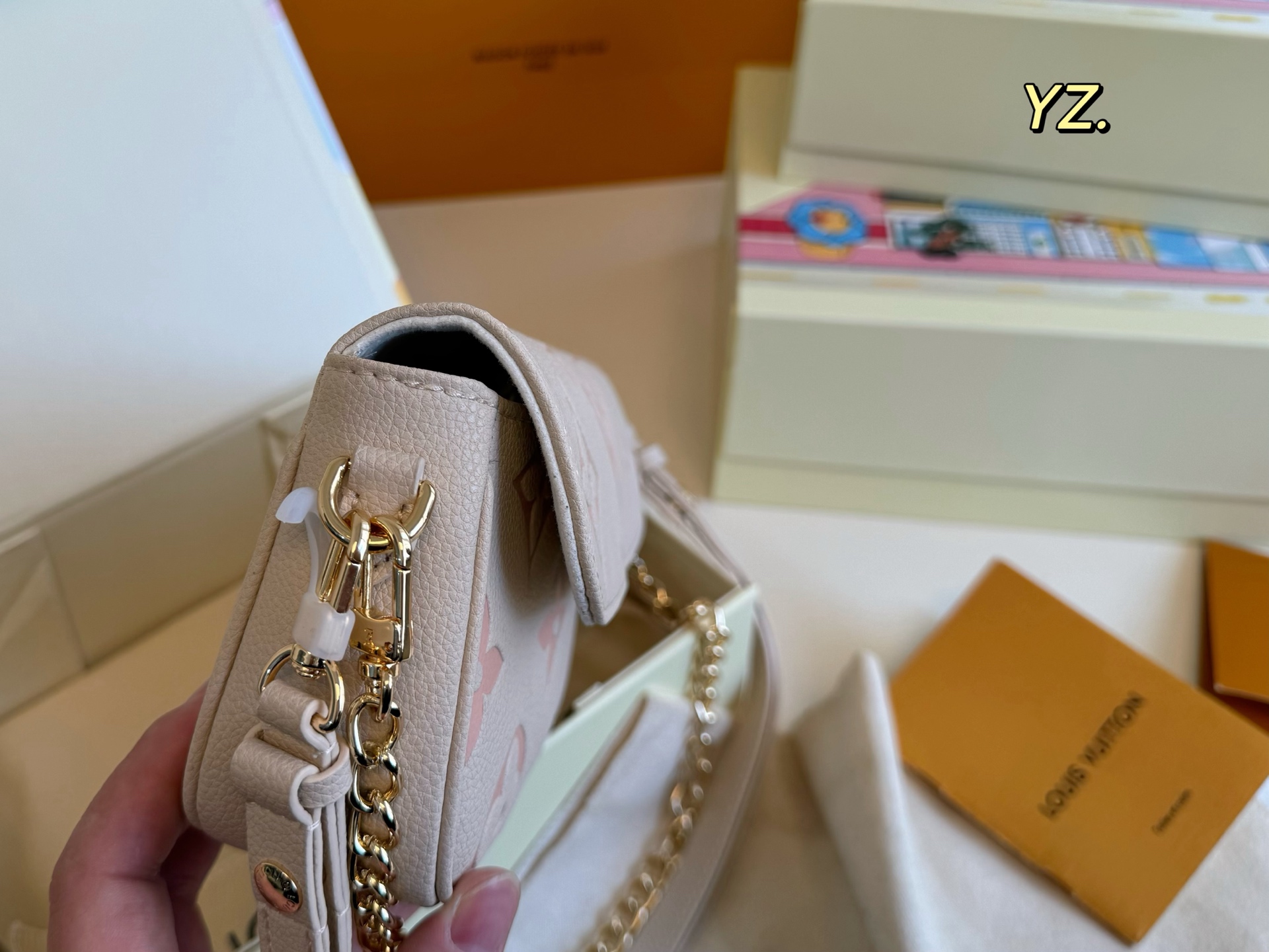 Louis Vuitton embossed mahjong bag armpit bag