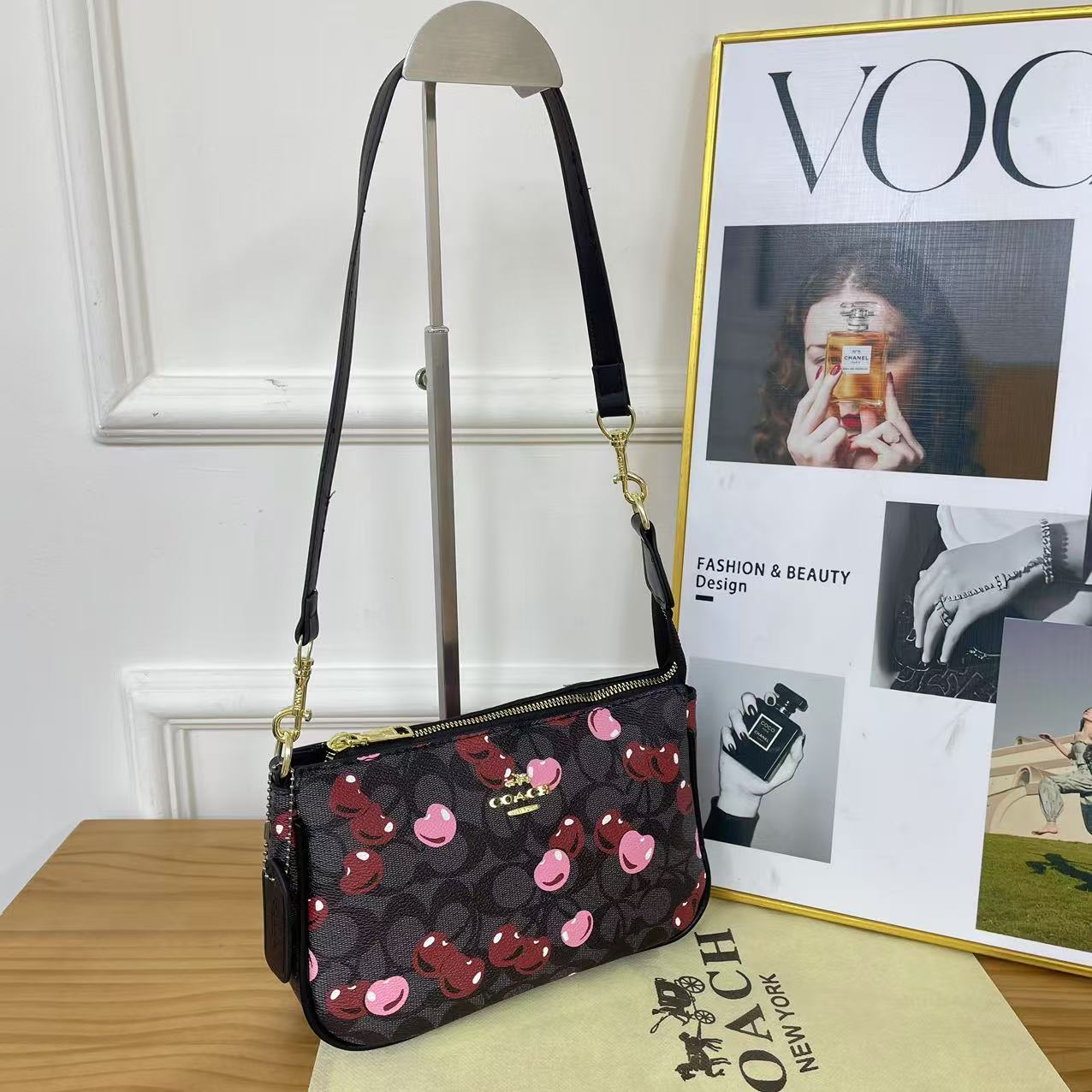 Coach Underarm Bag Shoulder Crossbody Bag