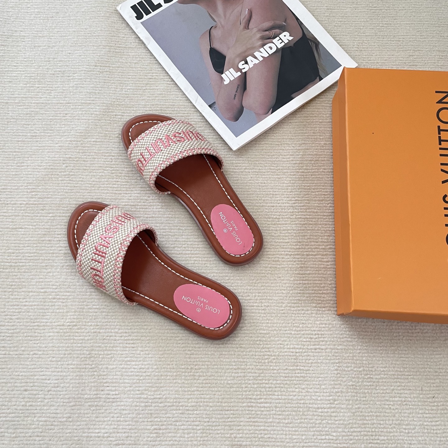 LV embroidered flat slippers